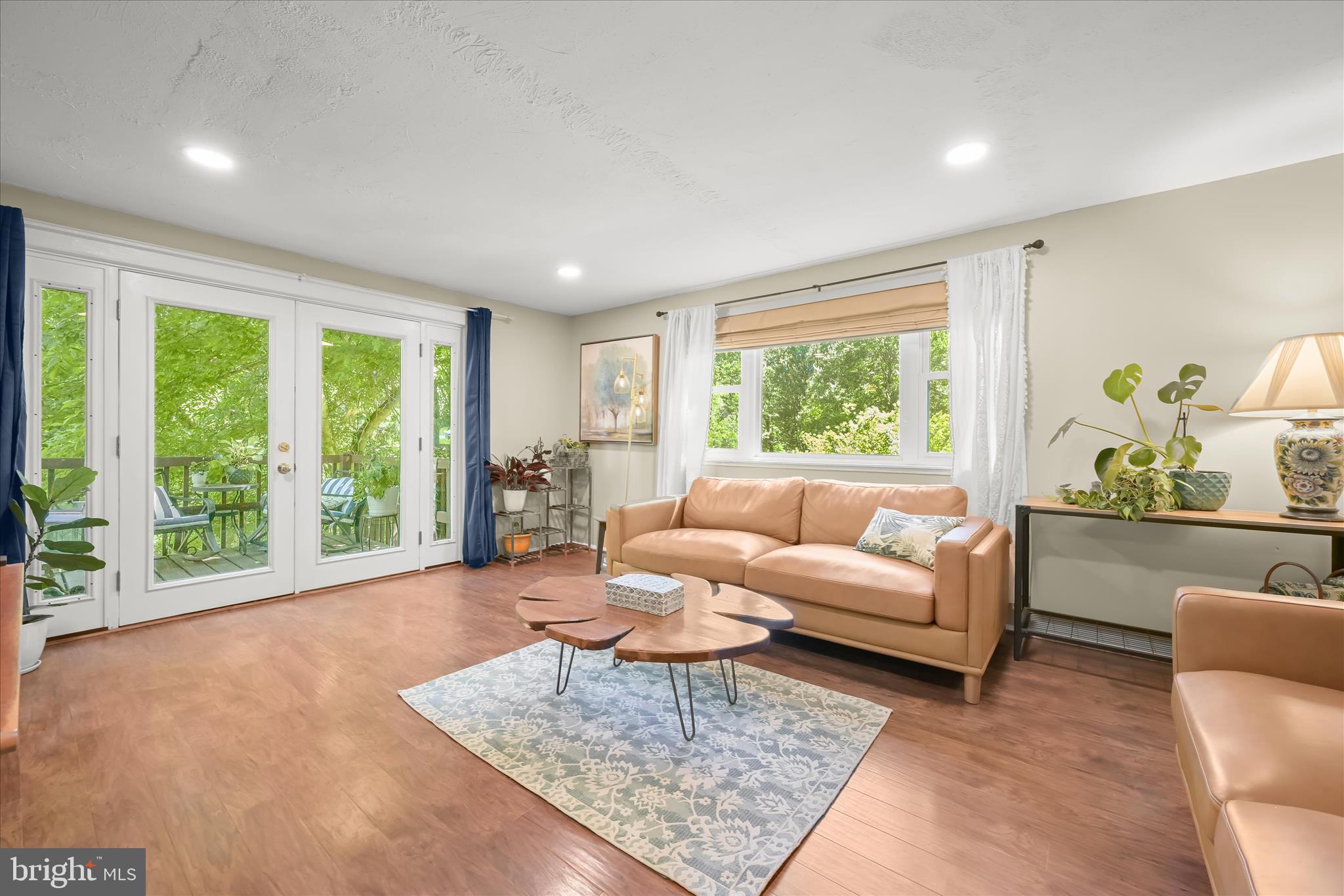 VILLAGE OF OWEN BROWN - Residential