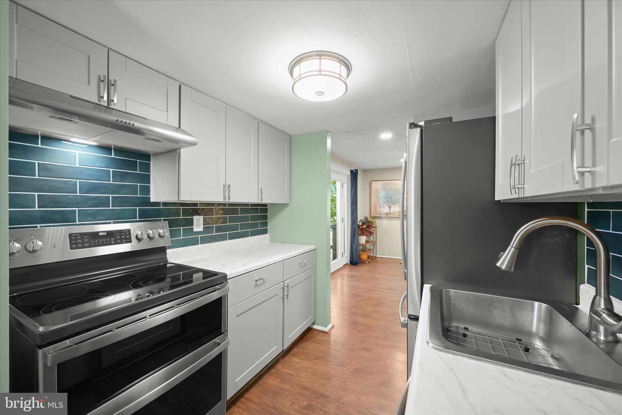 VILLAGE OF OWEN BROWN - Residential