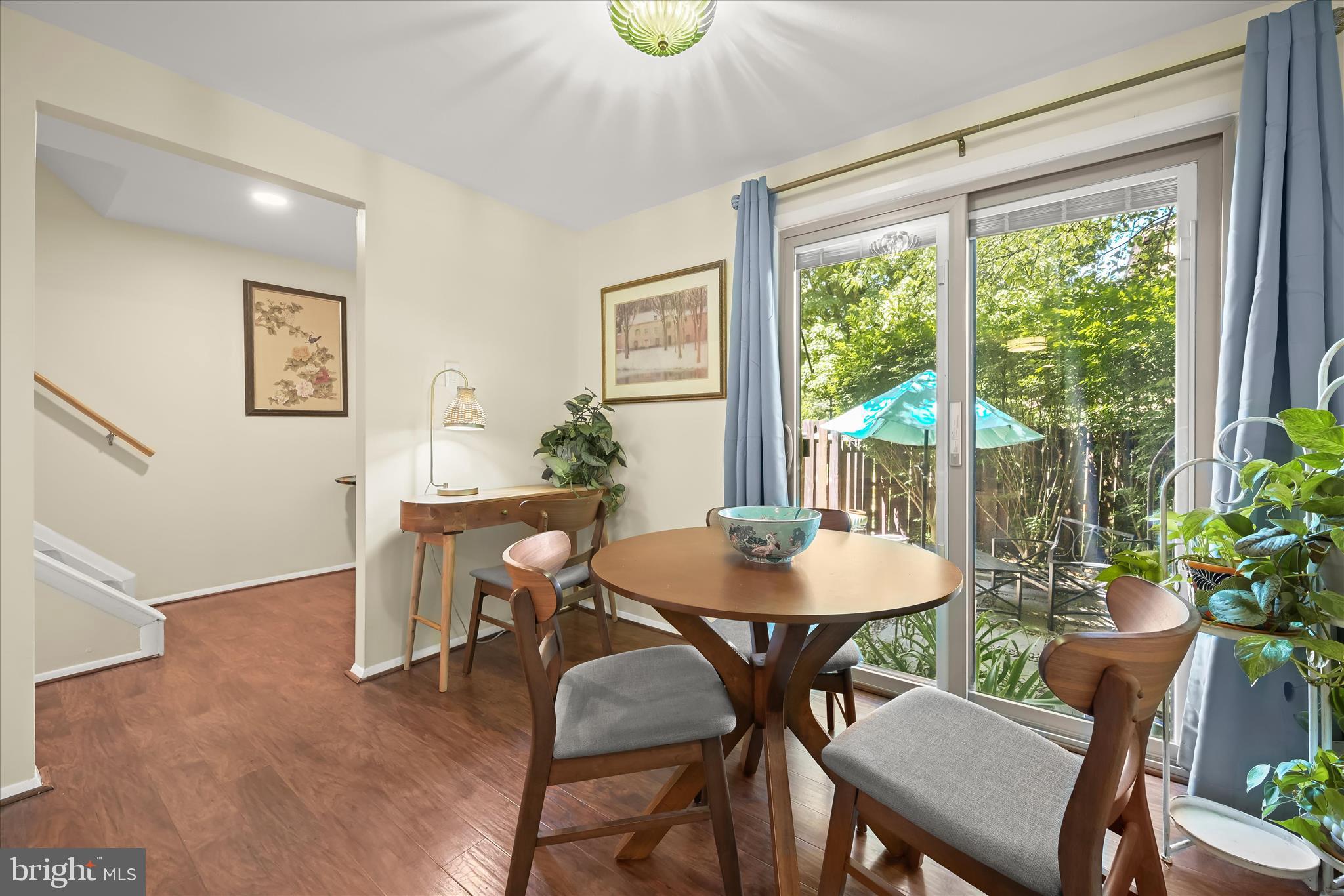 VILLAGE OF OWEN BROWN - Residential