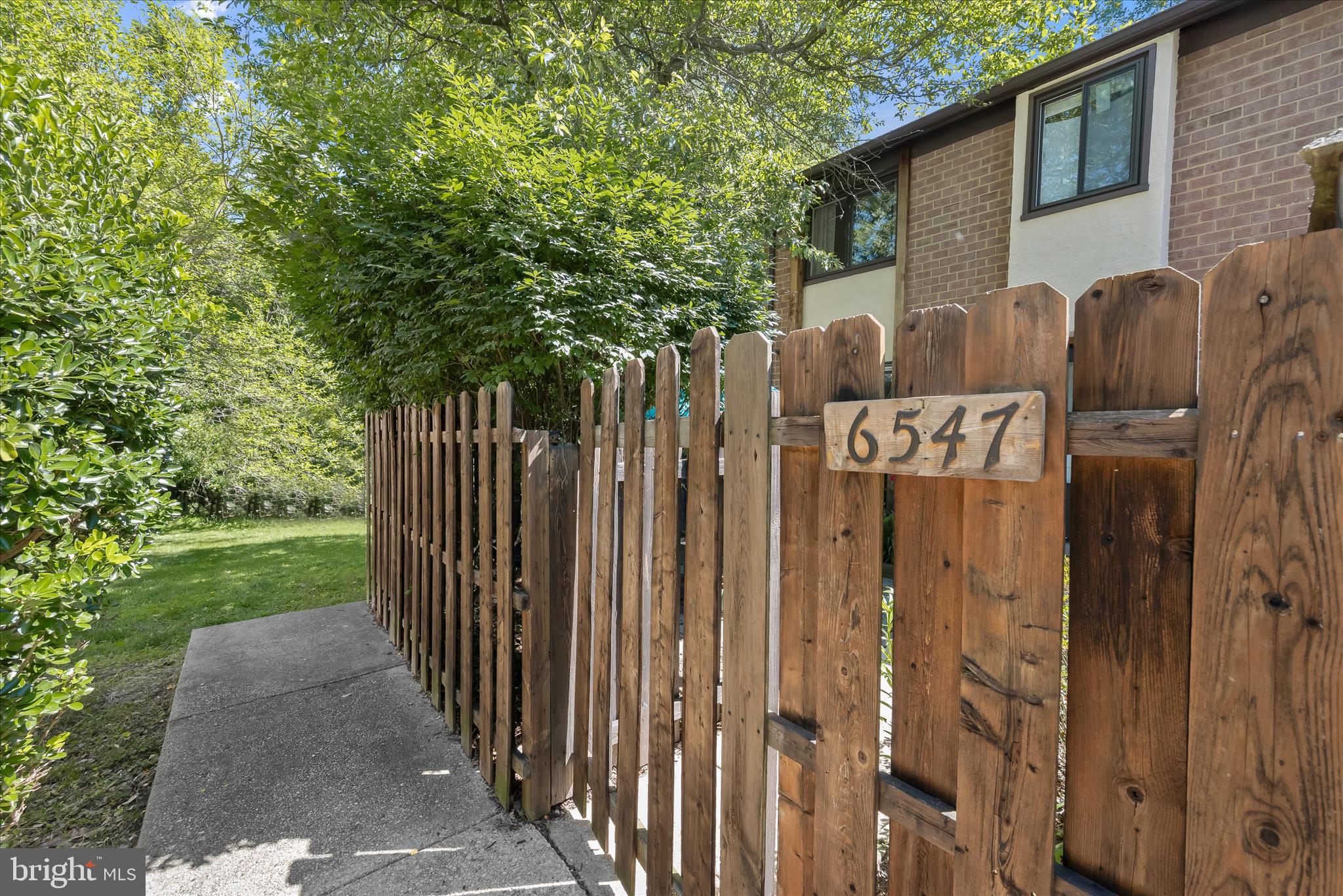 VILLAGE OF OWEN BROWN - Residential