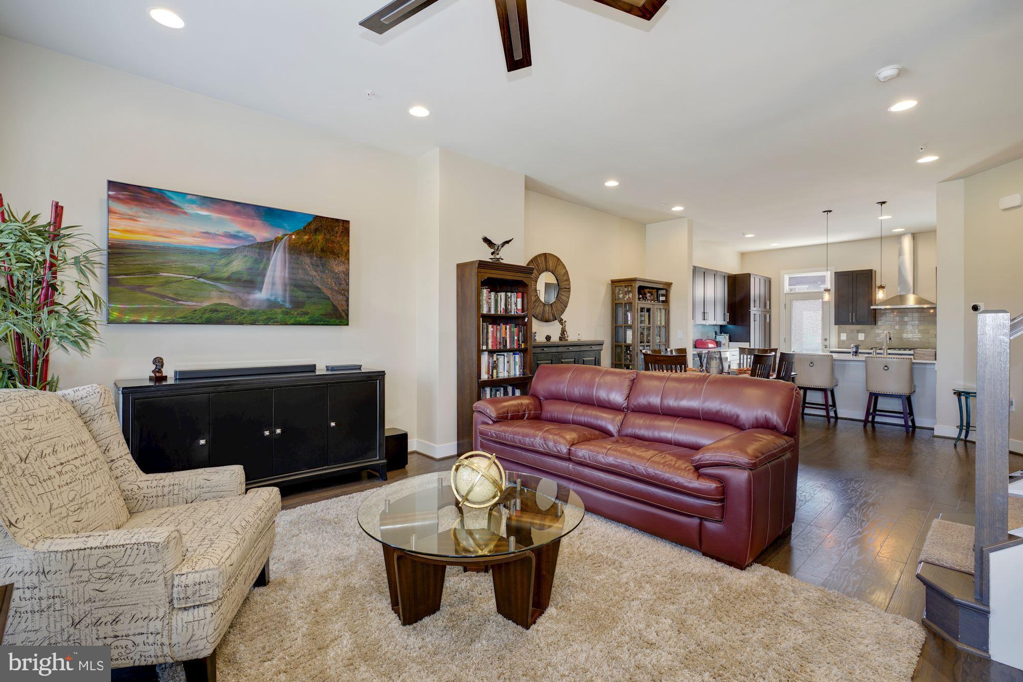 POTOMAC  YARDS - Residential Lease