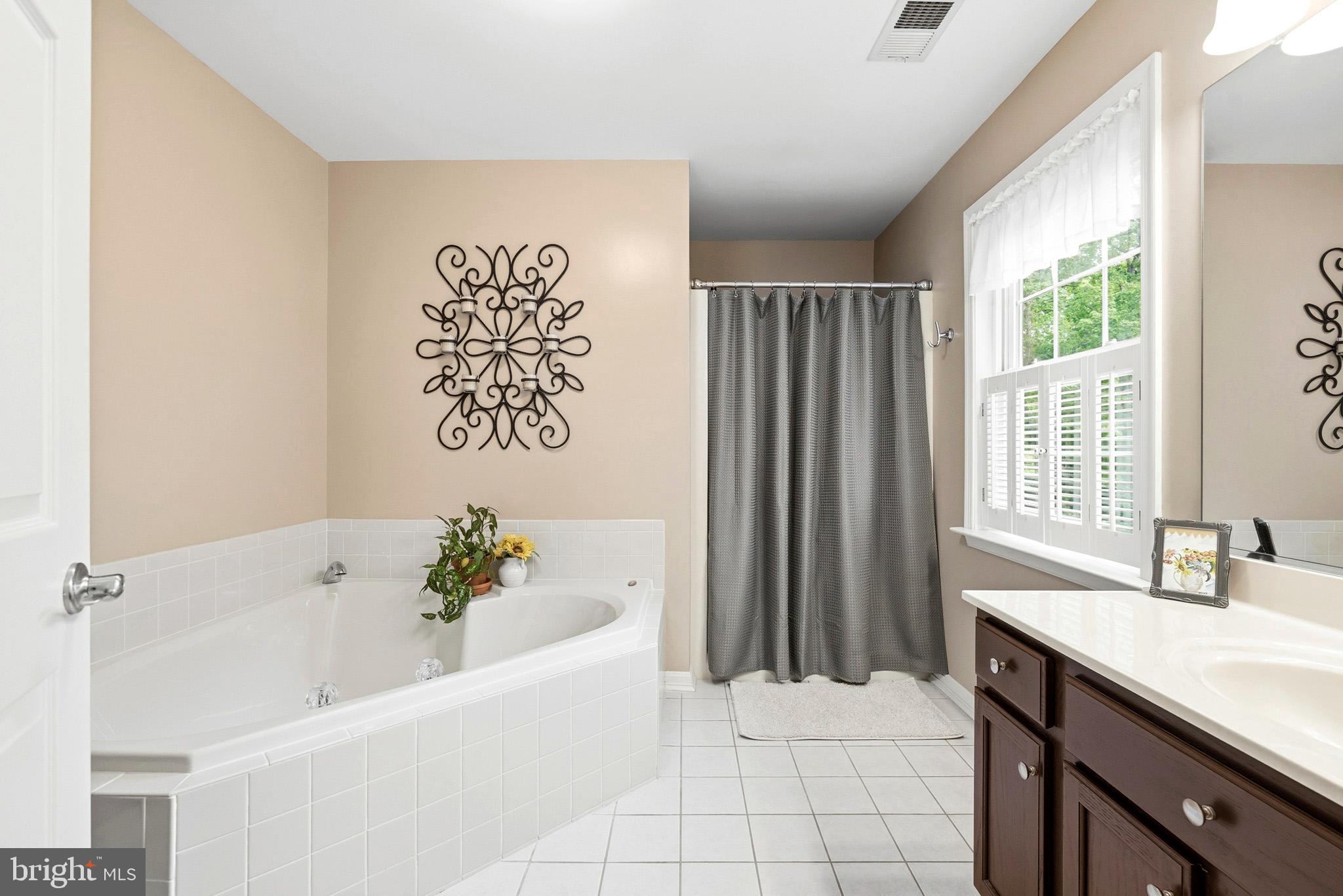 PARRANS GRANT - Residential