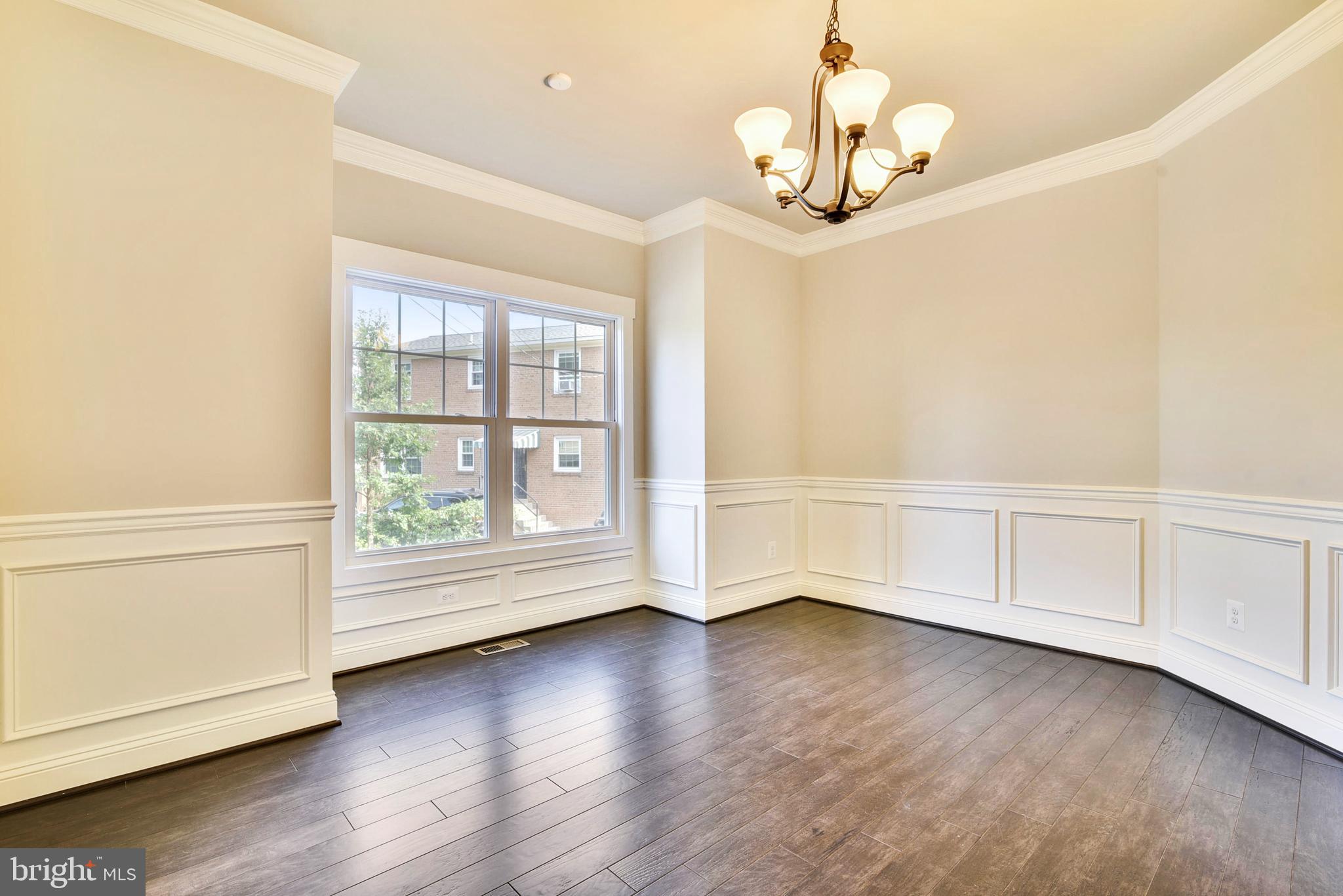 DOUGLAS PARK - Residential