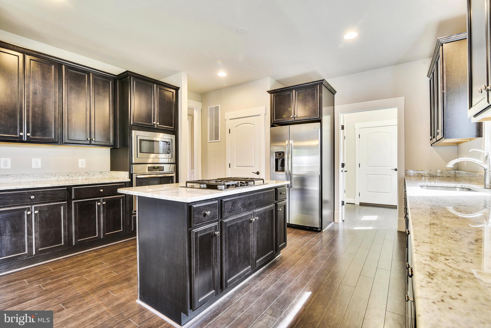 DOUGLAS PARK - Residential