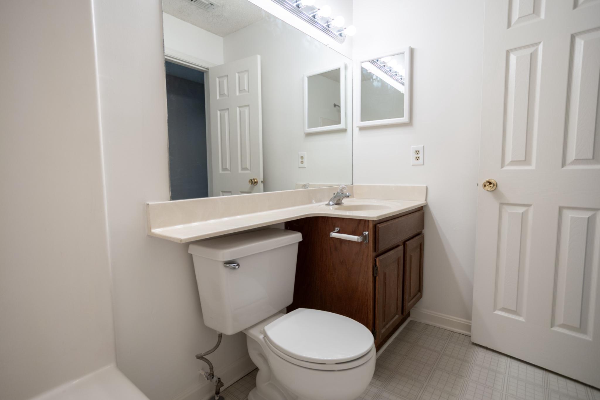 HILLWOOD - Residential