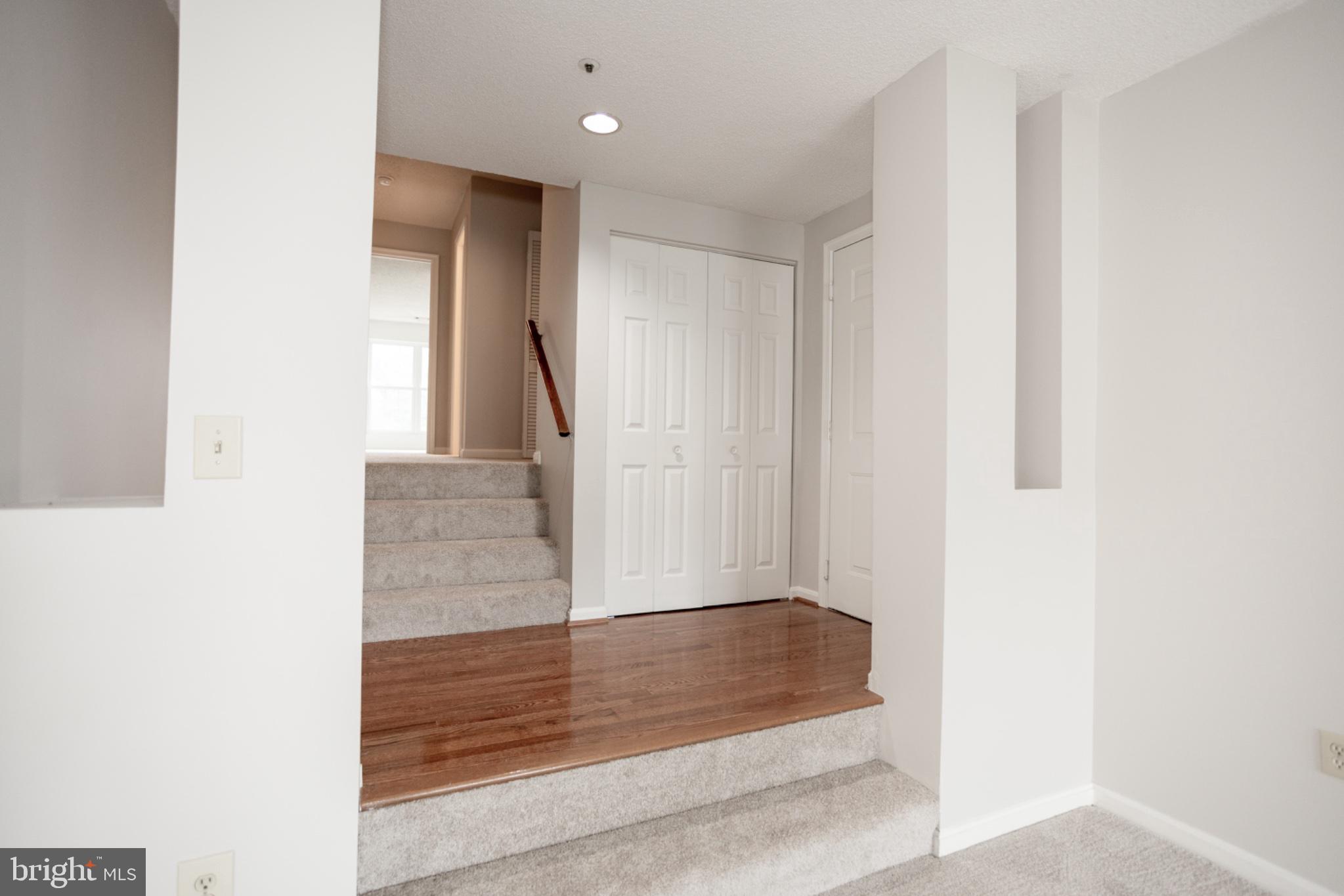 HILLWOOD - Residential