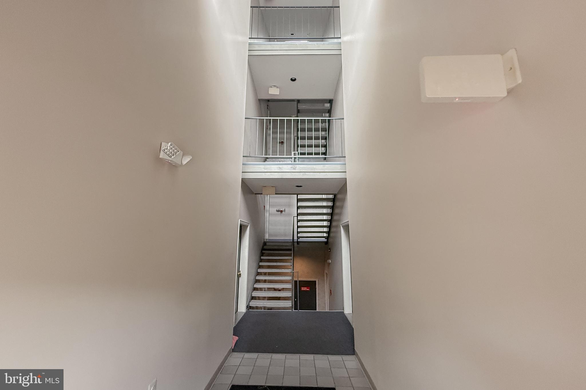 HILLWOOD - Residential