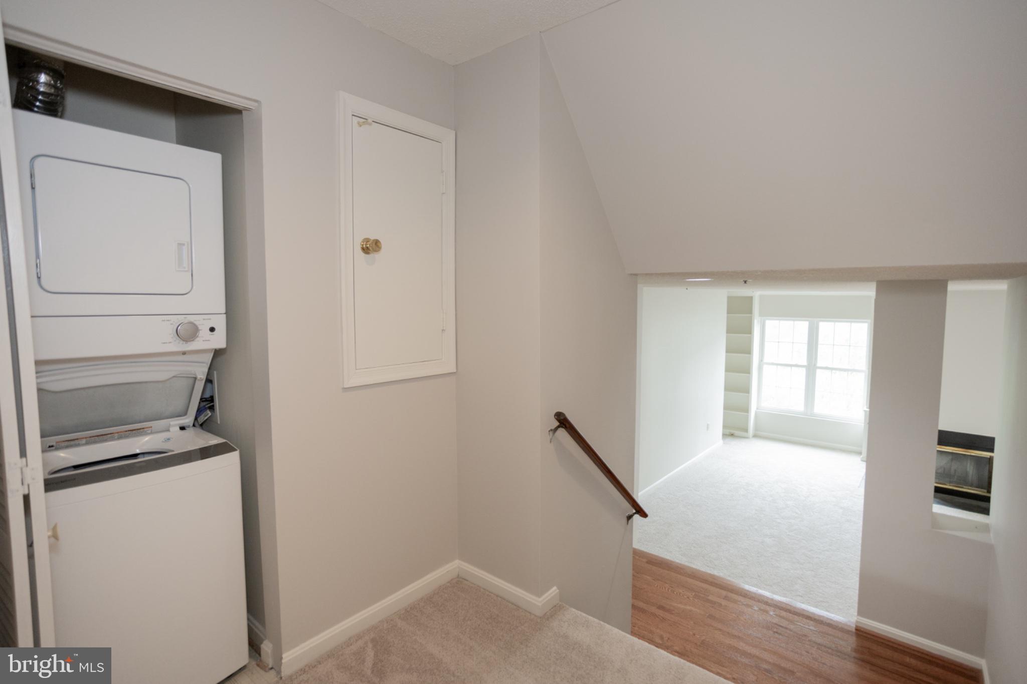 HILLWOOD - Residential