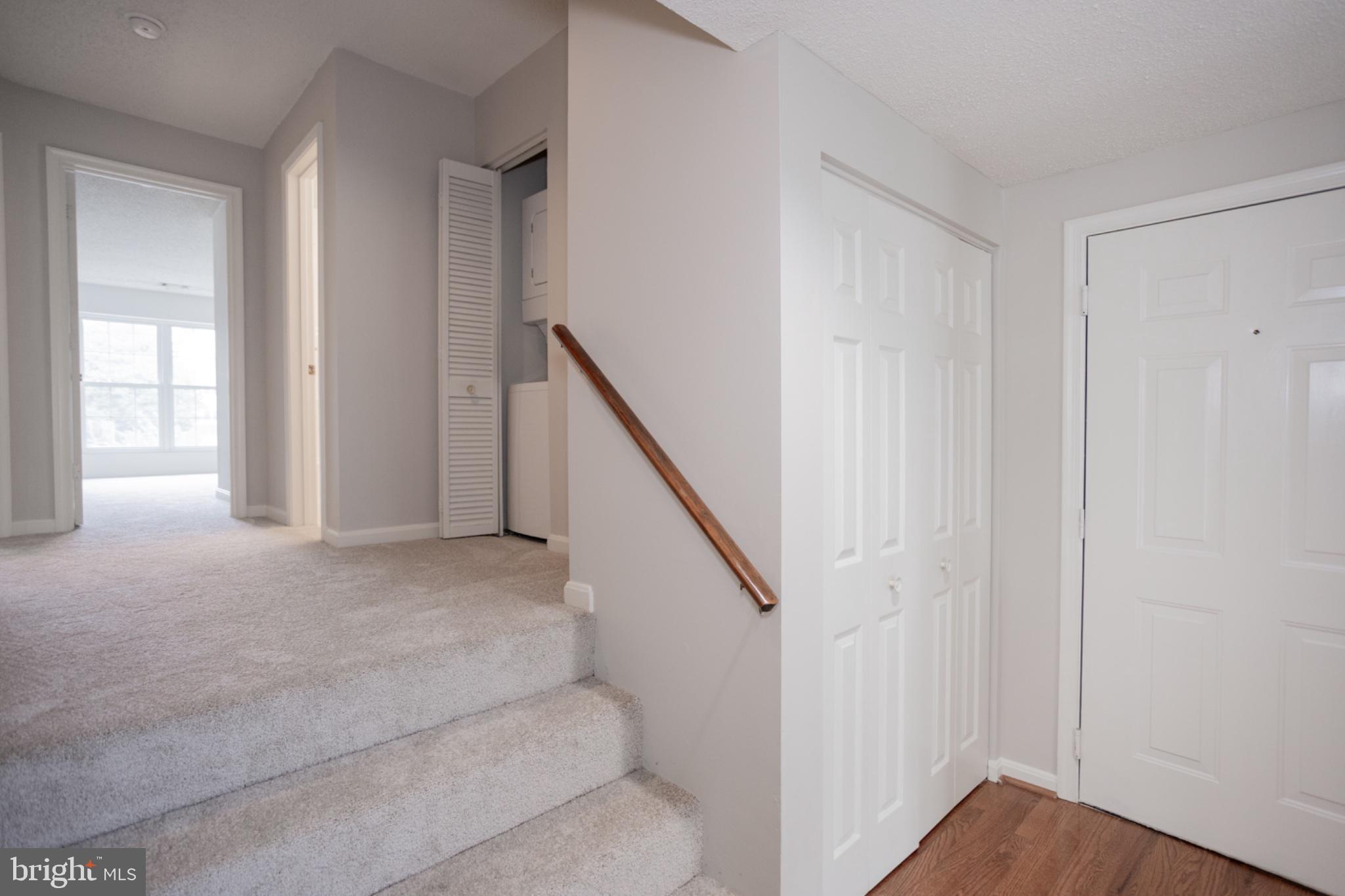 HILLWOOD - Residential