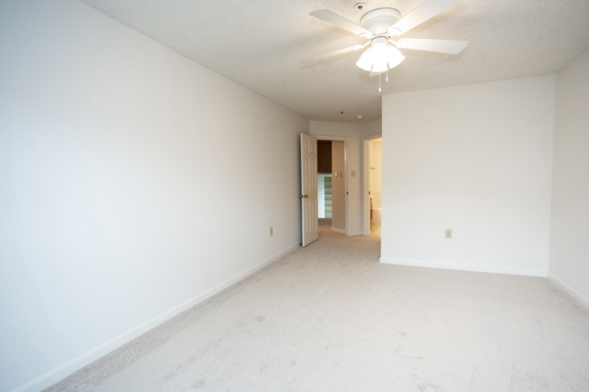 HILLWOOD - Residential