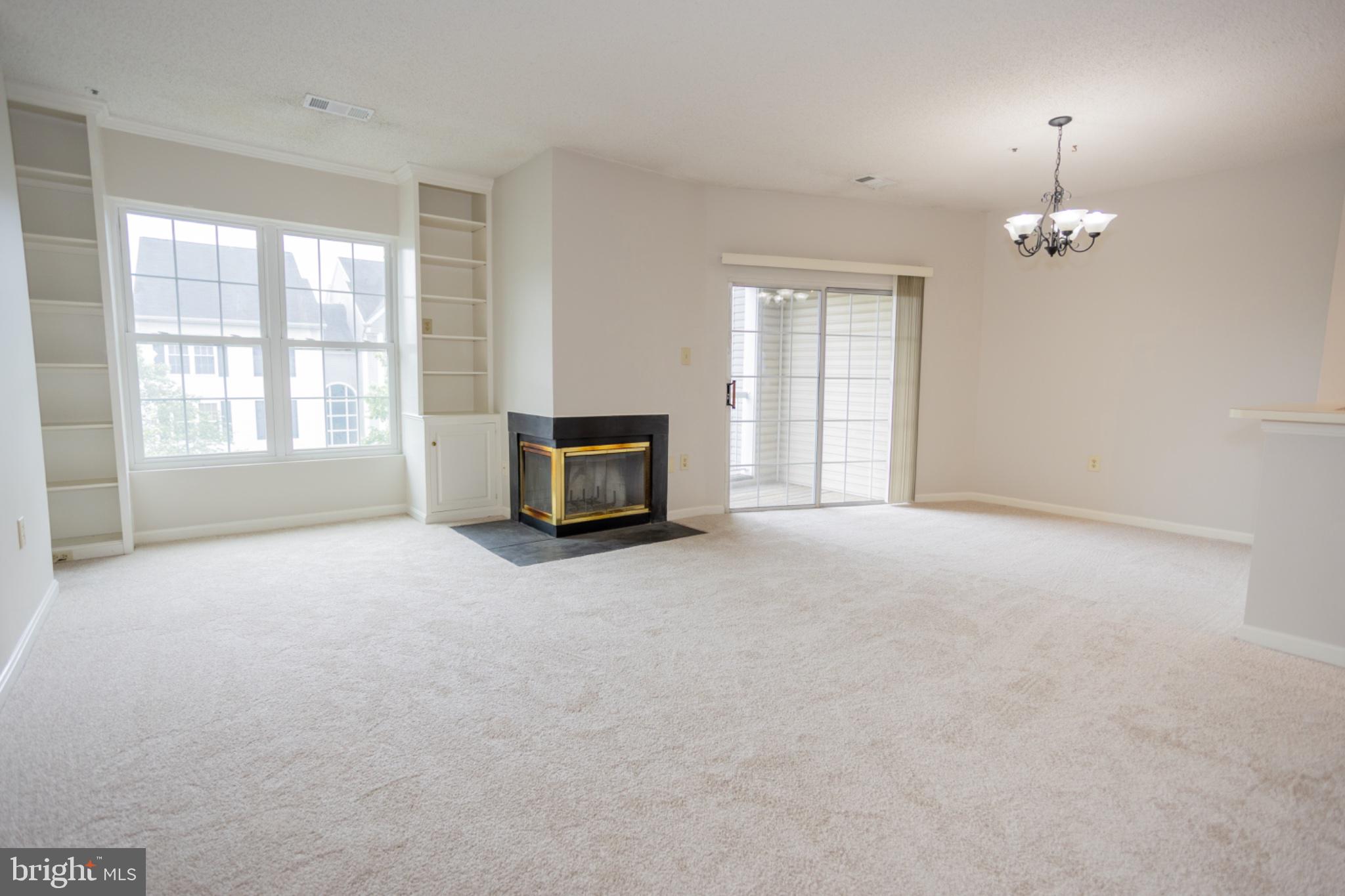 HILLWOOD - Residential