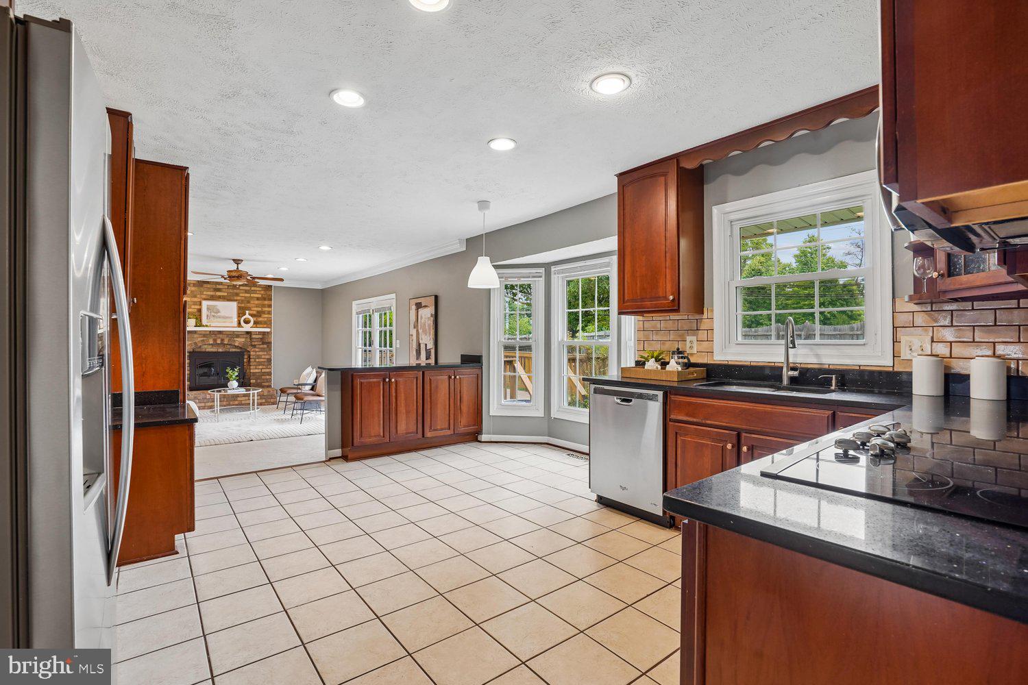 POPLAR TREE ESTATES - Residential