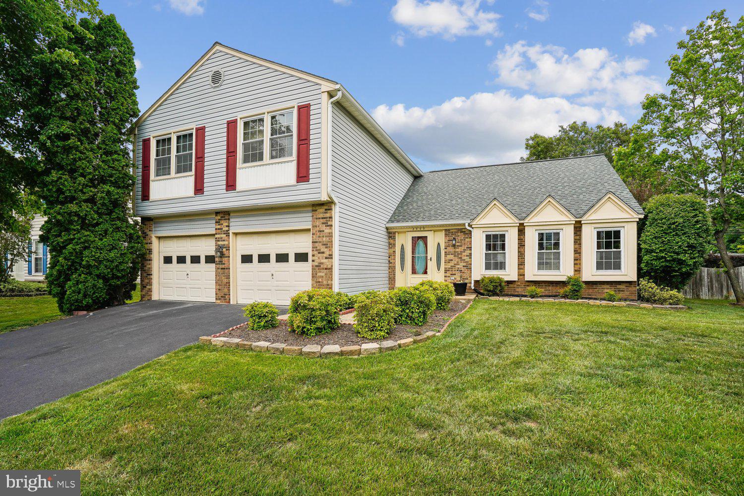 POPLAR TREE ESTATES - Residential