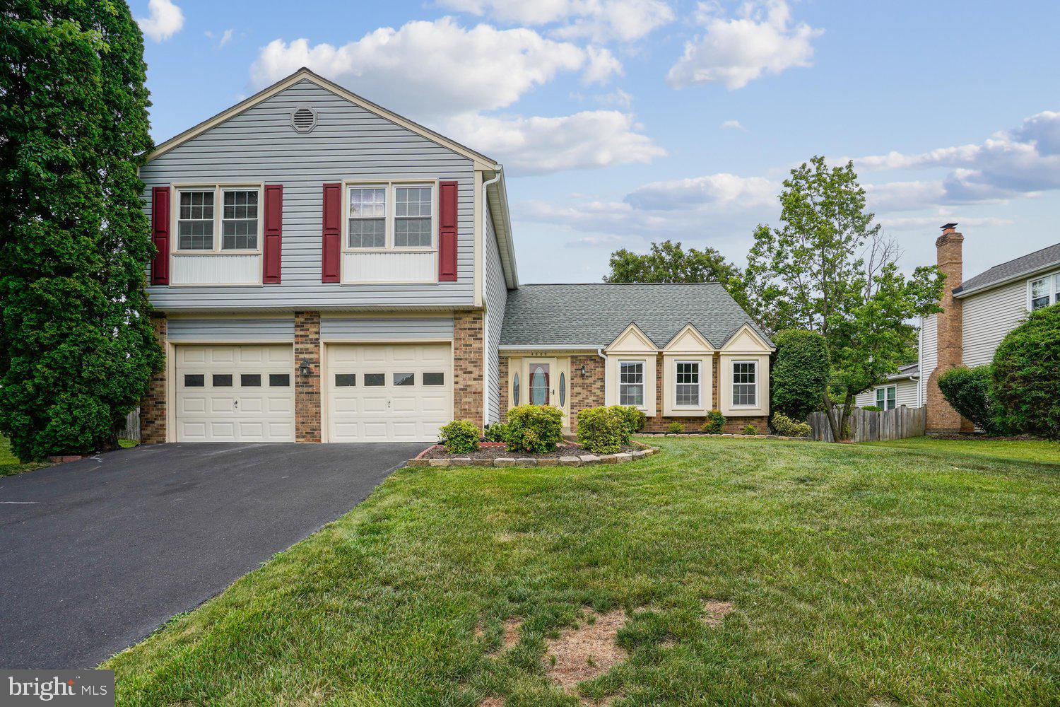 POPLAR TREE ESTATES - Residential