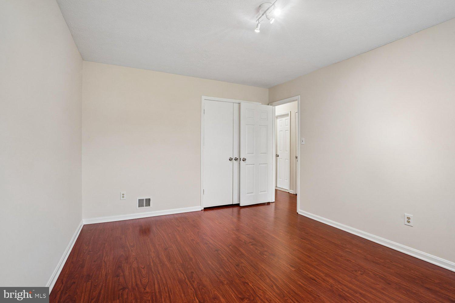POPLAR TREE ESTATES - Residential