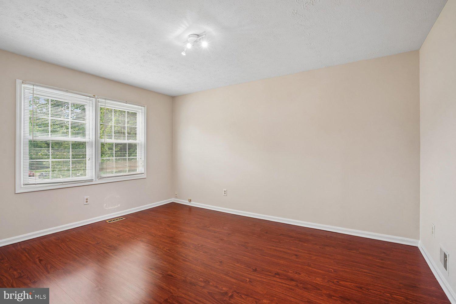POPLAR TREE ESTATES - Residential