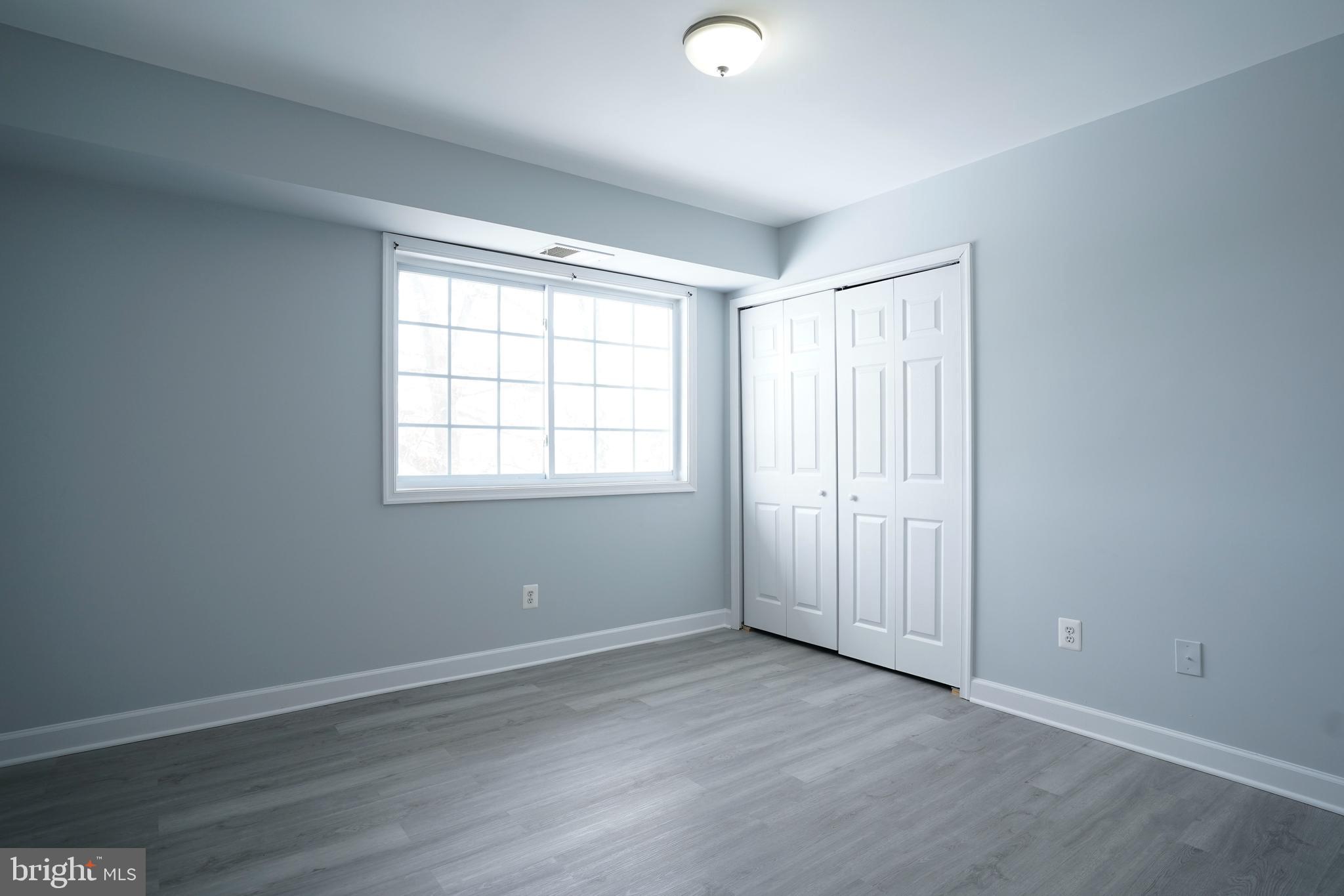 HARBOUR TERRACE CONDOMINIUMS - Residential
