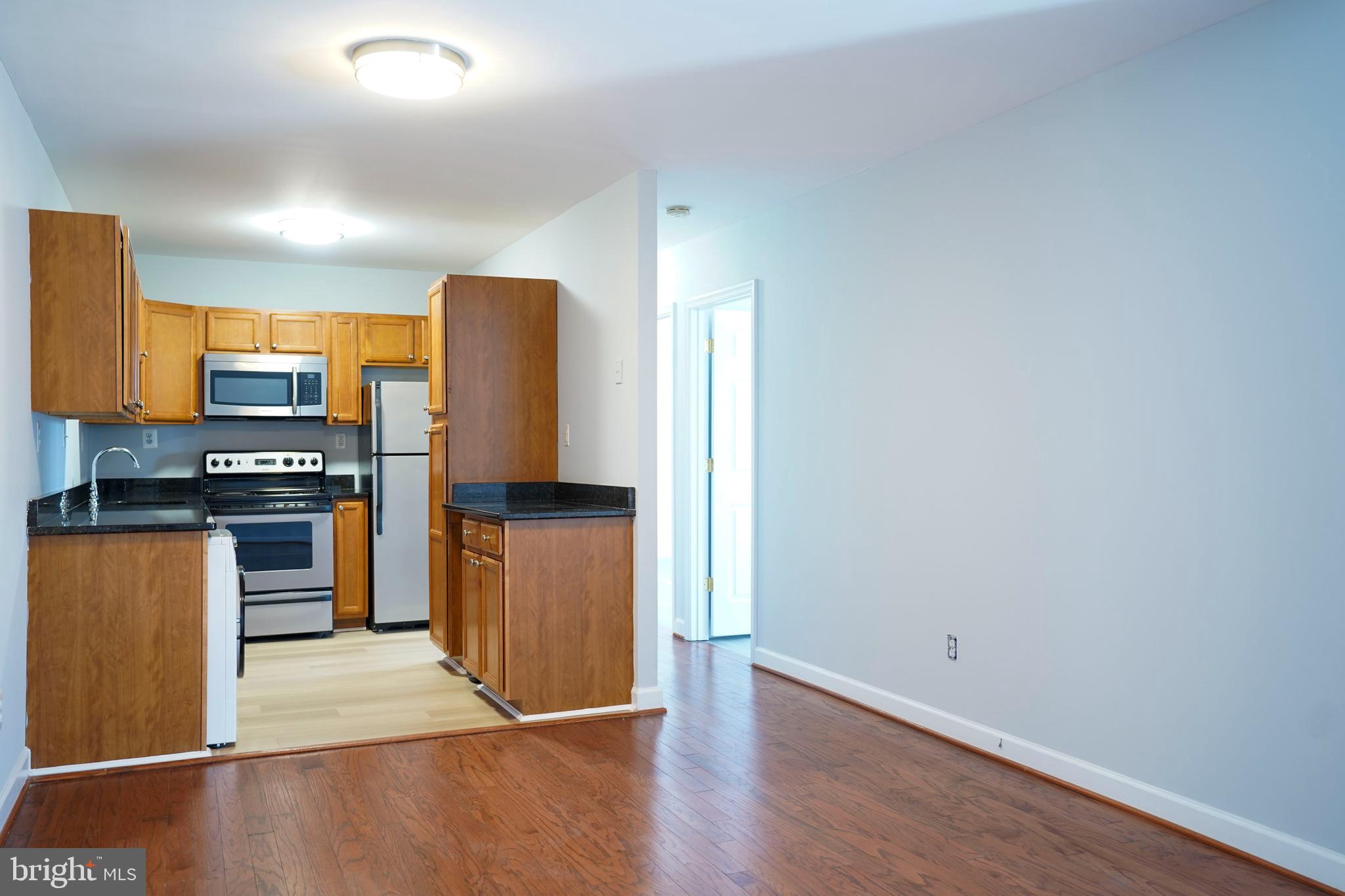 HARBOUR TERRACE CONDOMINIUMS - Residential