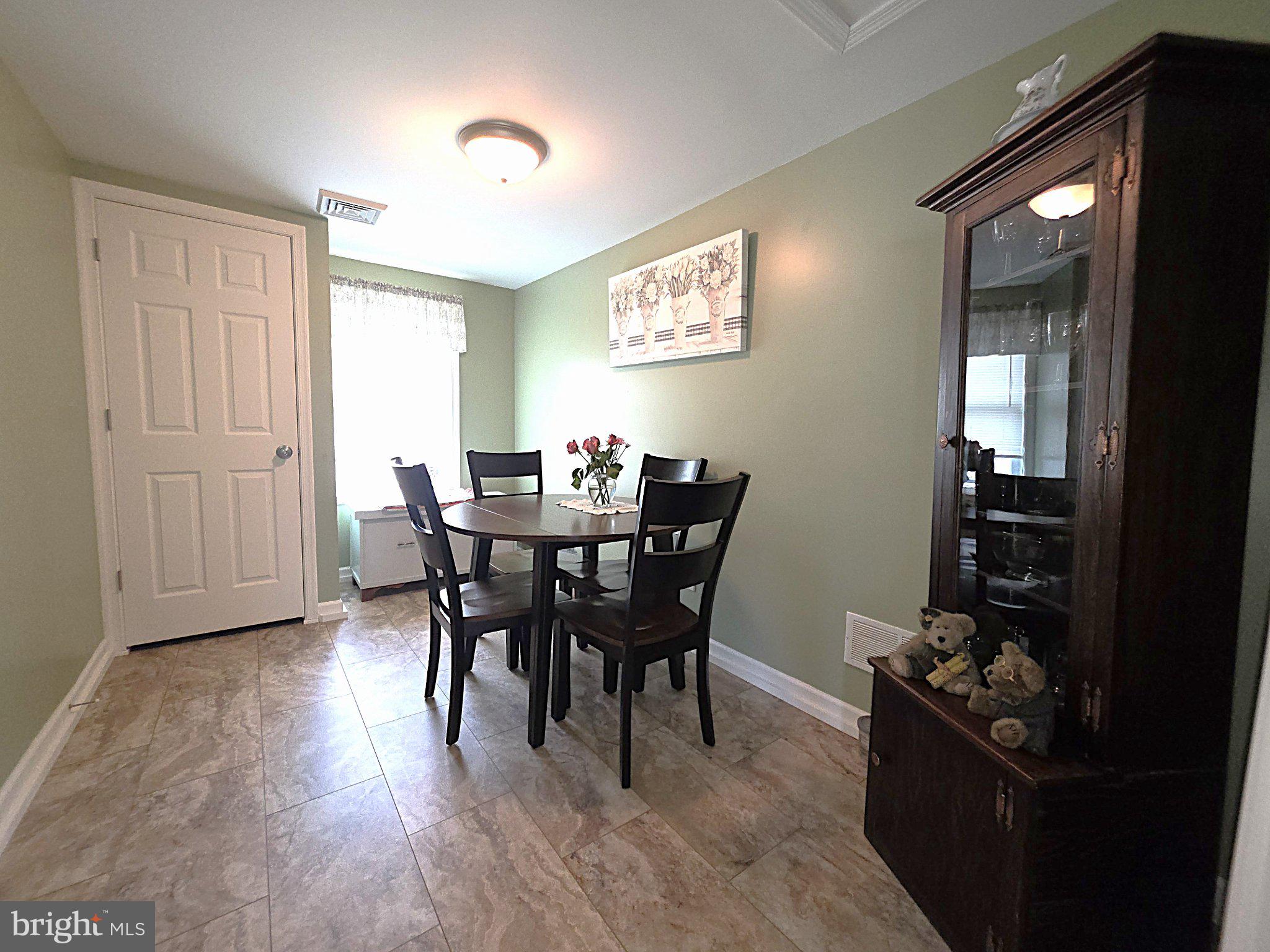 SUMMERDALE - Residential