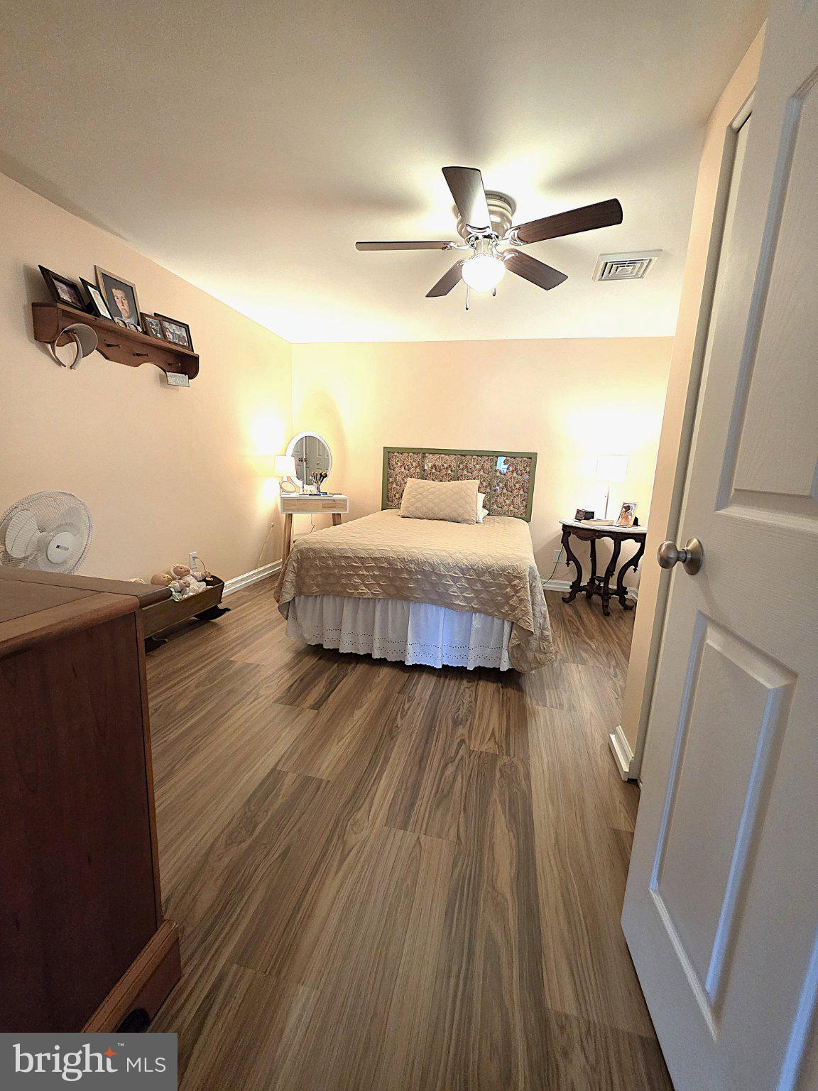 SUMMERDALE - Residential