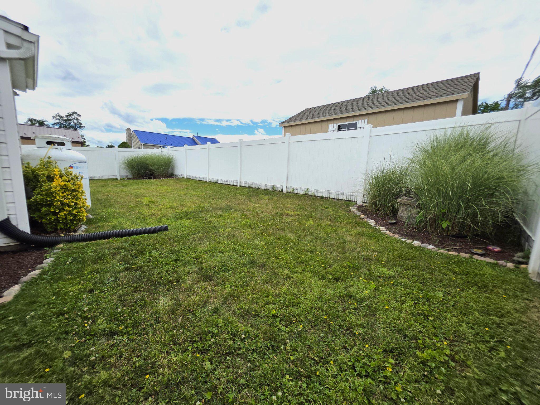 SUMMERDALE - Residential