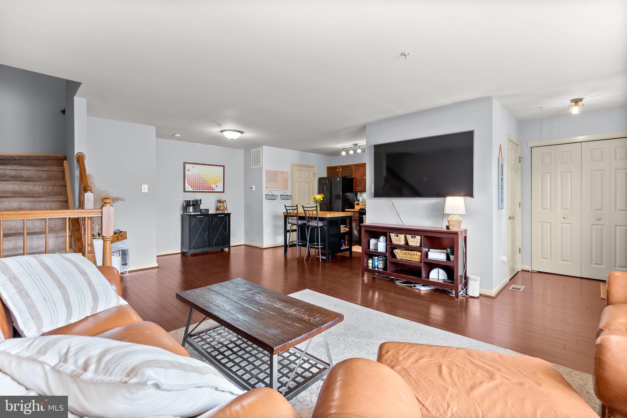 KIMBERTON GREENE - Residential