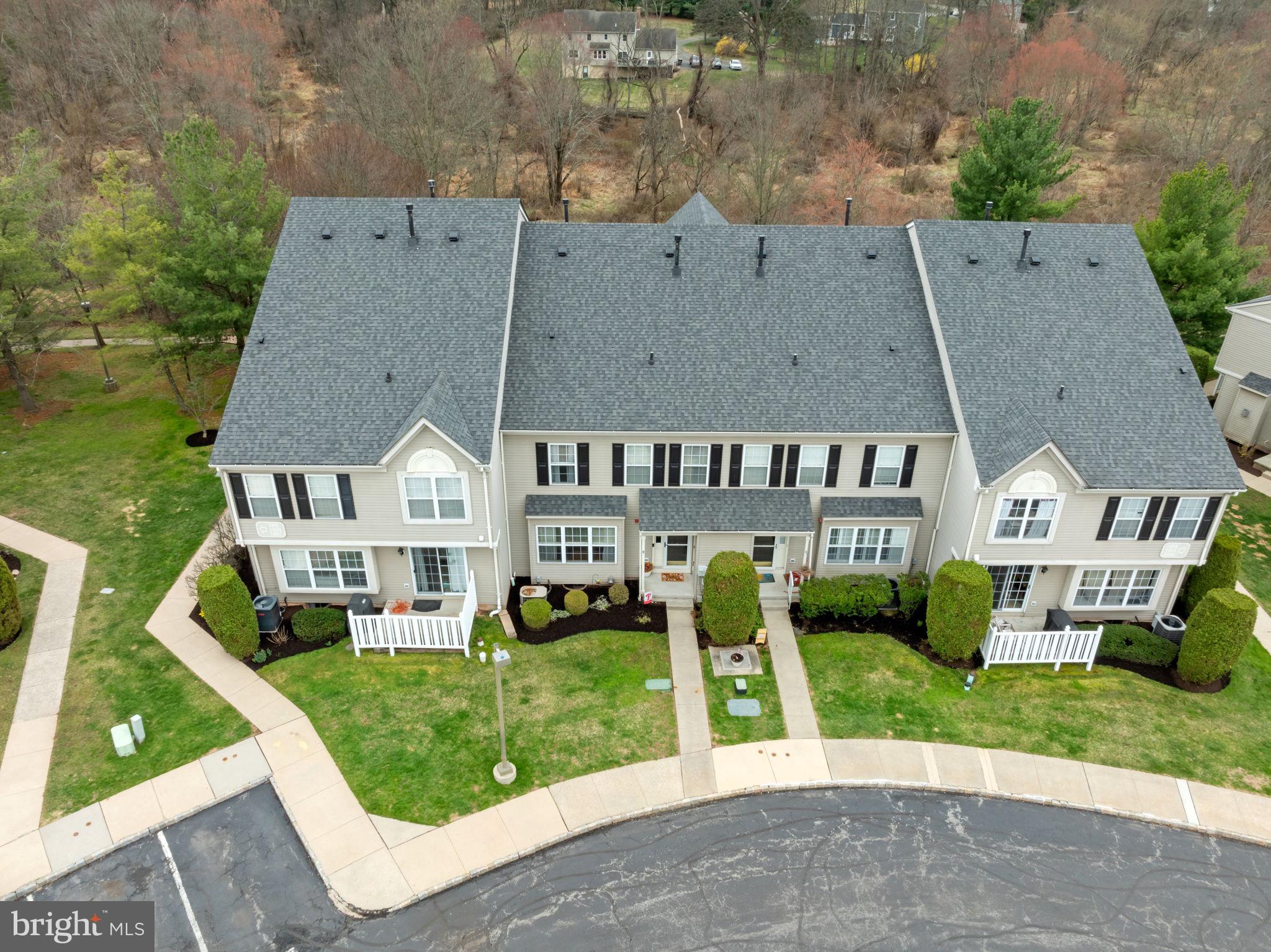 KIMBERTON GREENE - Residential