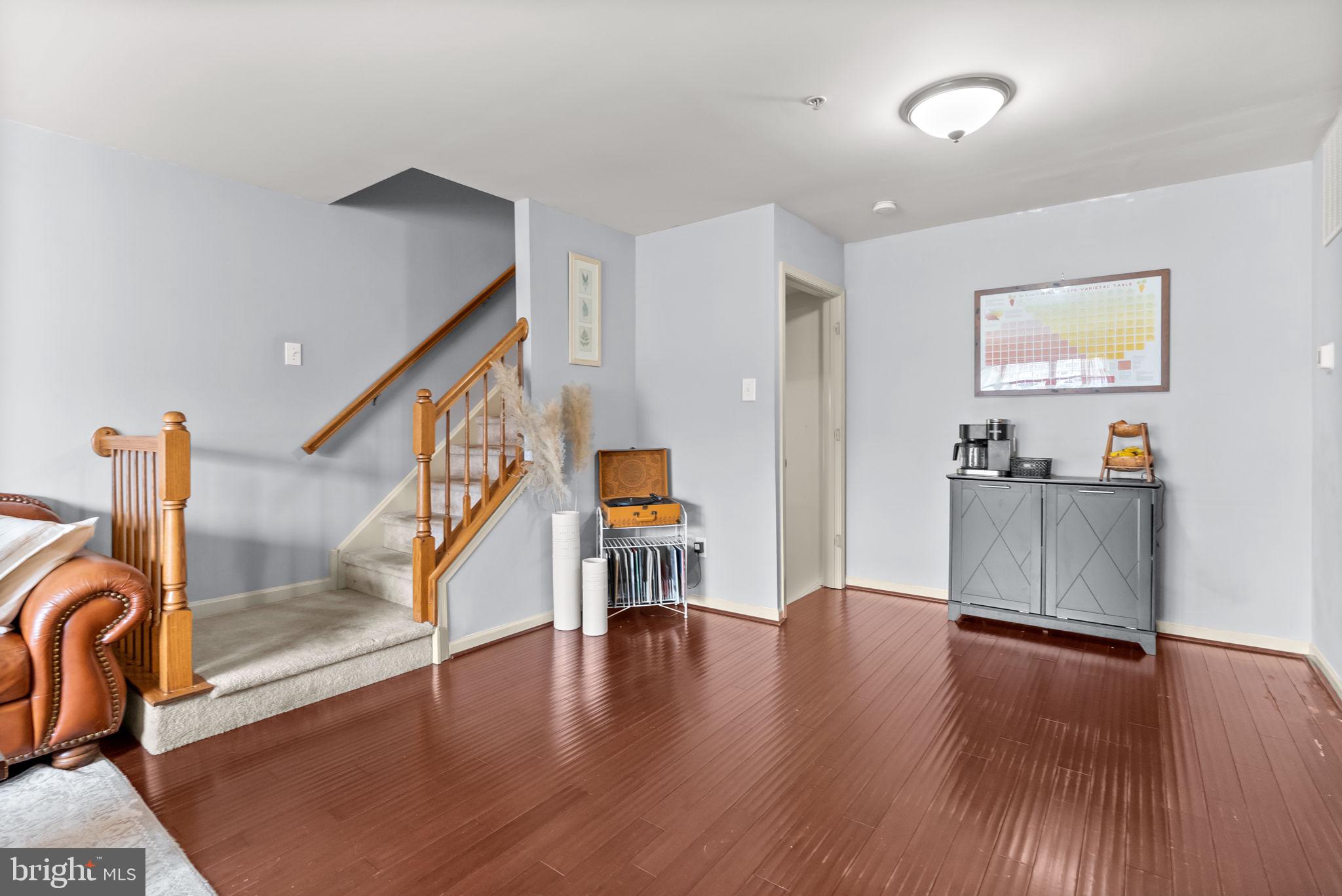 KIMBERTON GREENE - Residential
