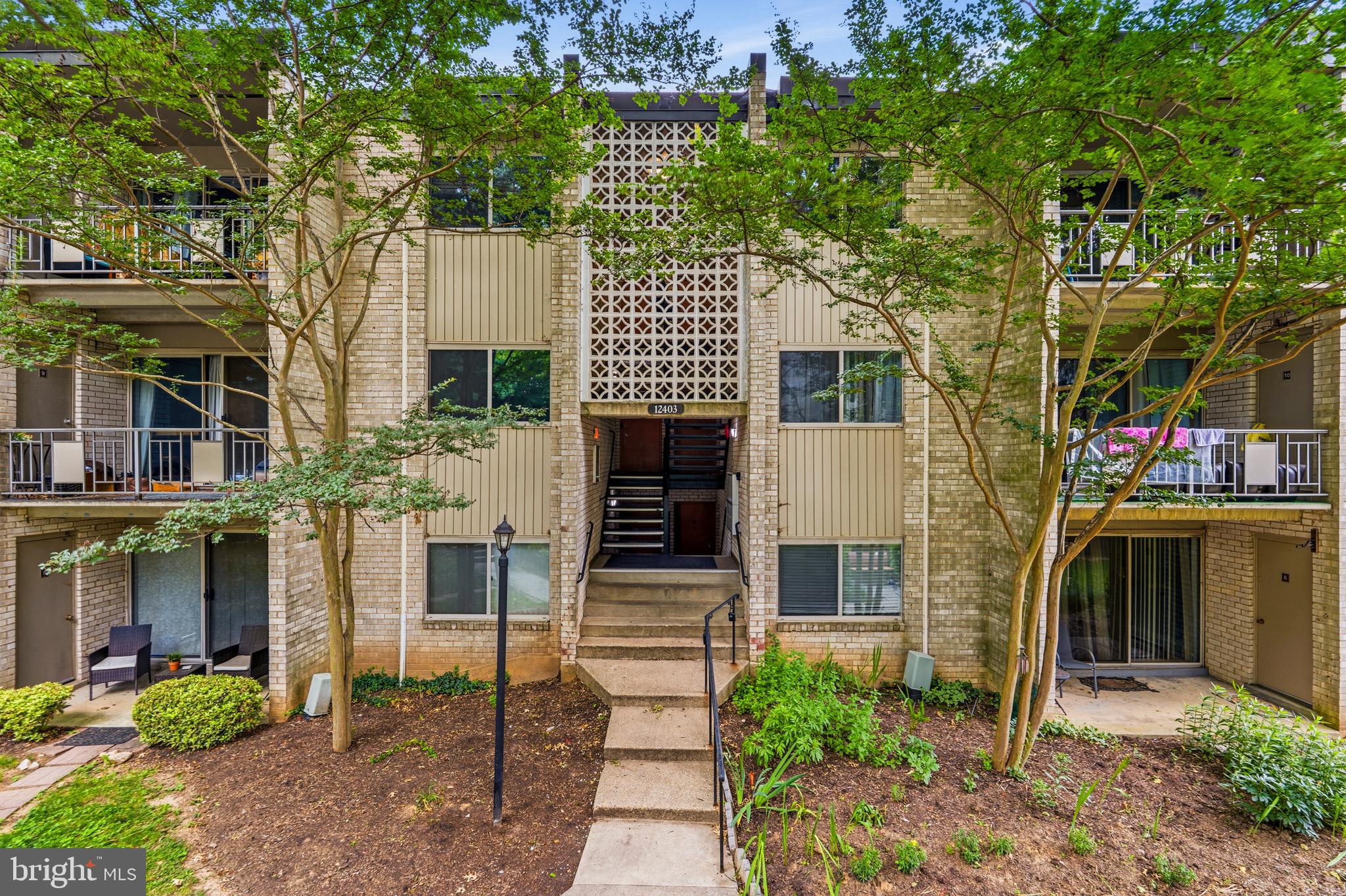 BETHESDA PARK - Residential