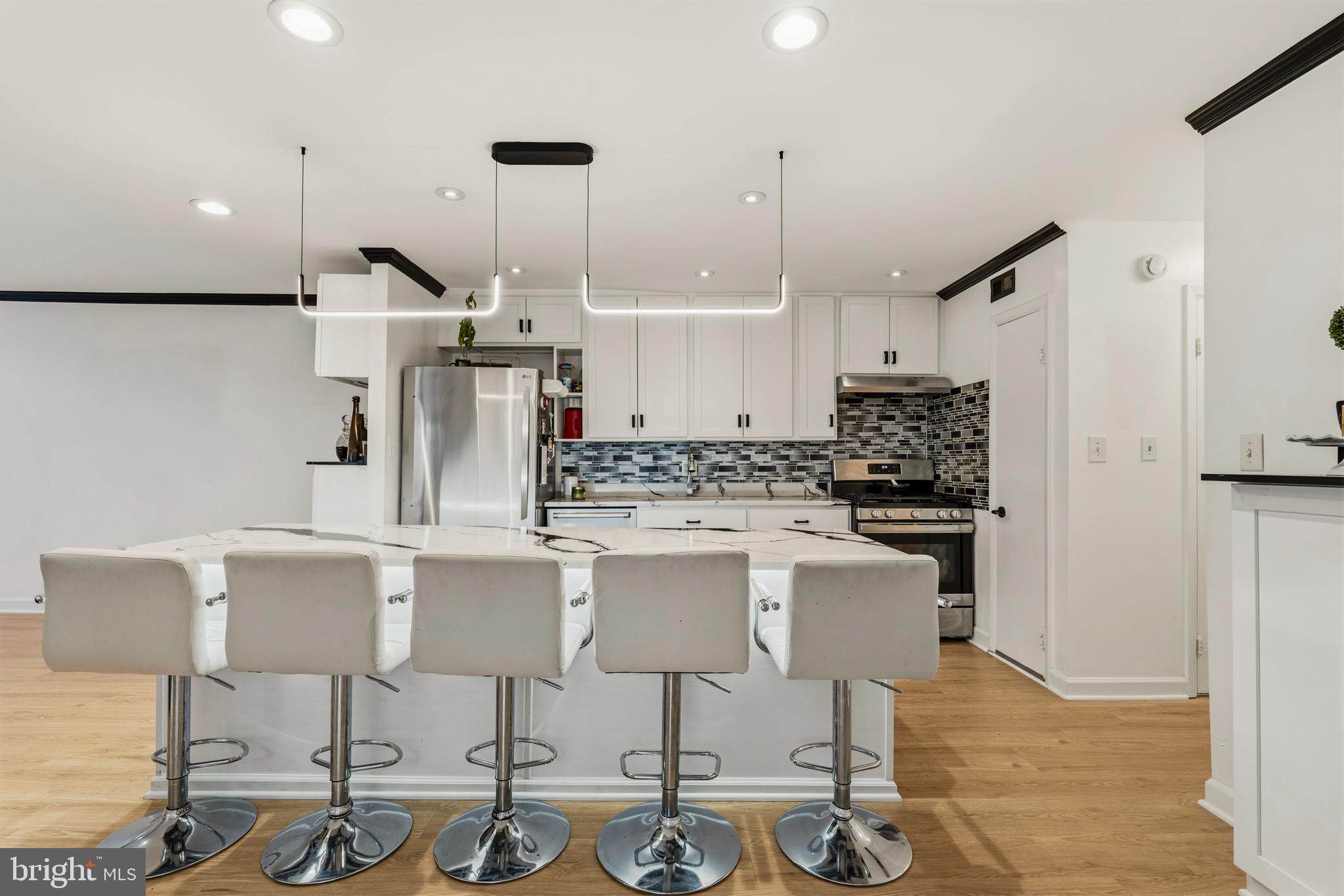 BETHESDA PARK - Residential