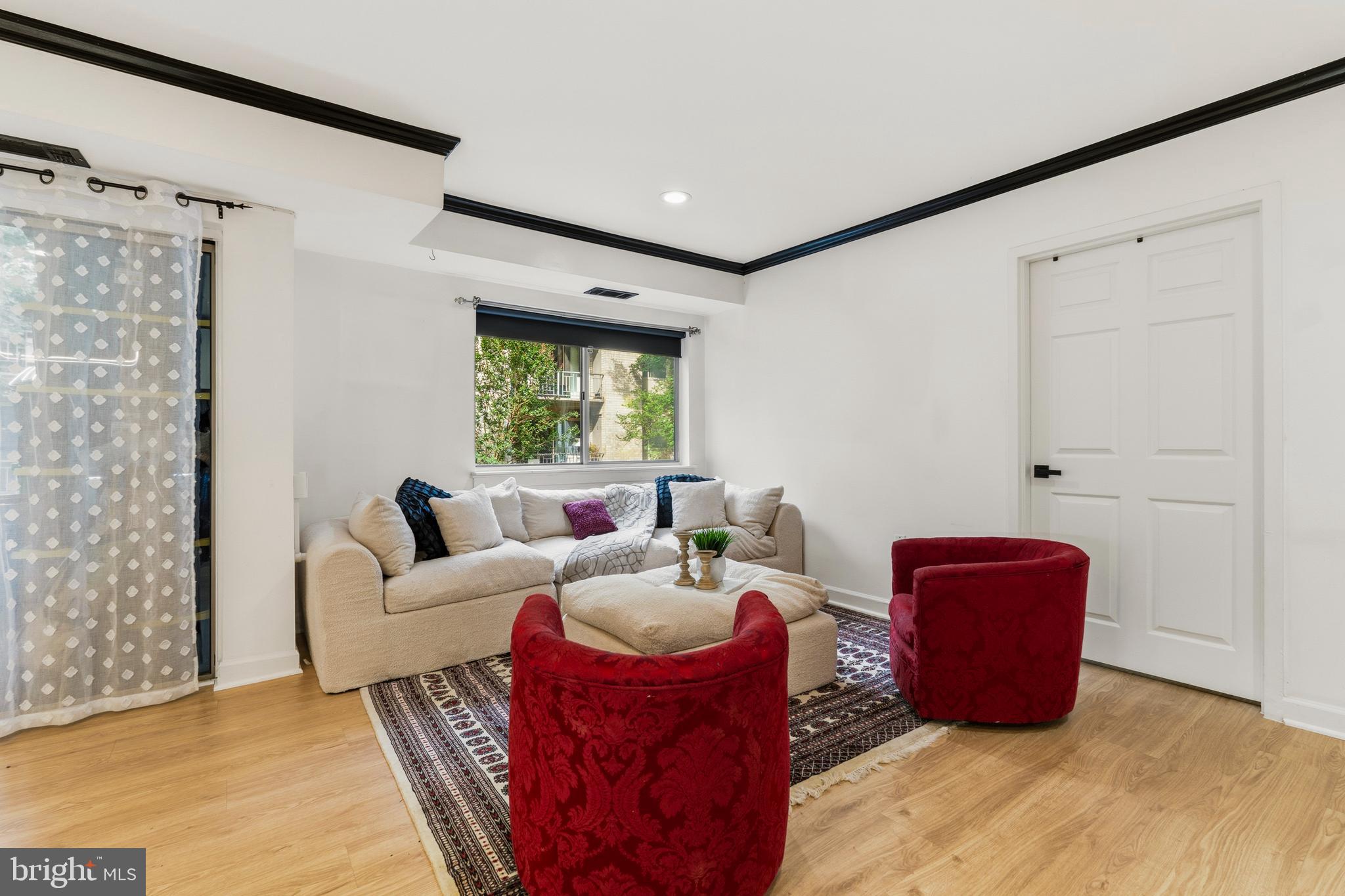 BETHESDA PARK - Residential