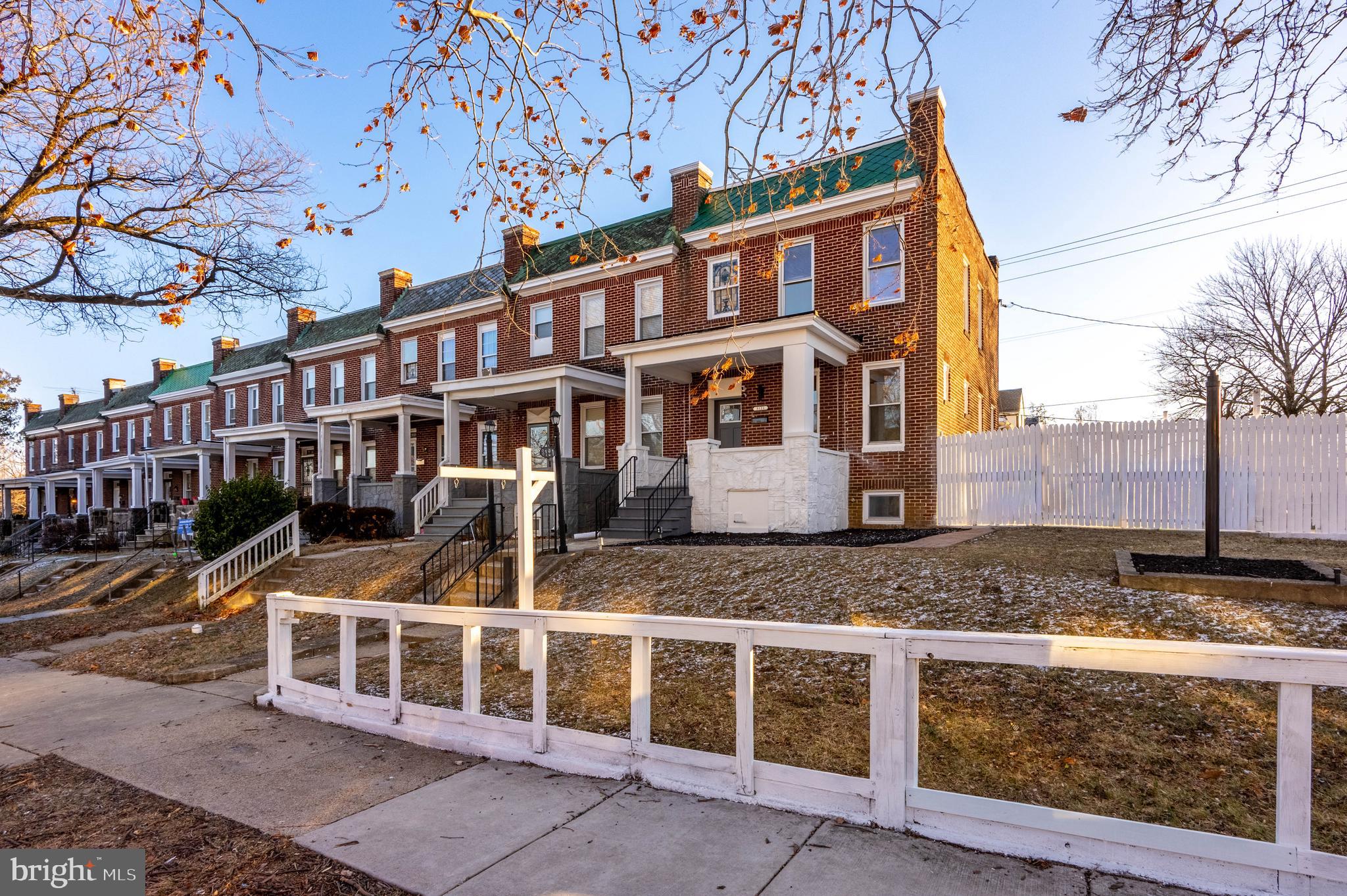ASHBURTON HISTORIC DISTRICT - Residential