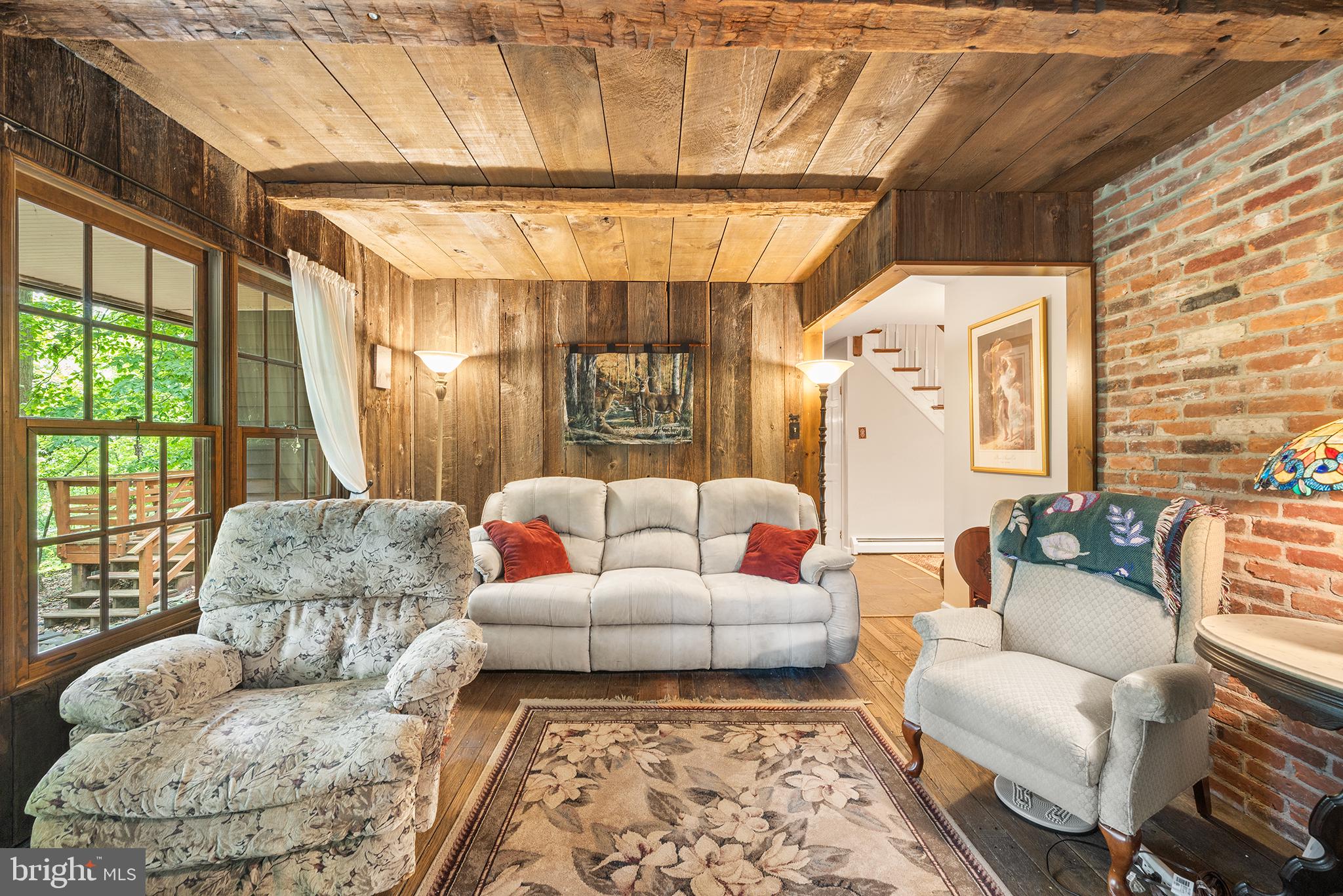 HUNTERS RUN - Residential
