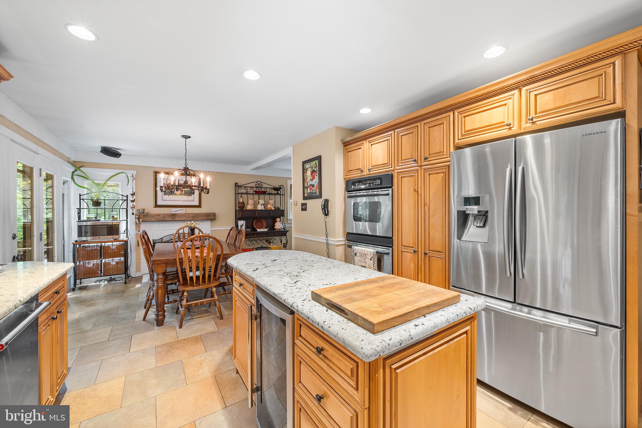 HUNTERS RUN - Residential