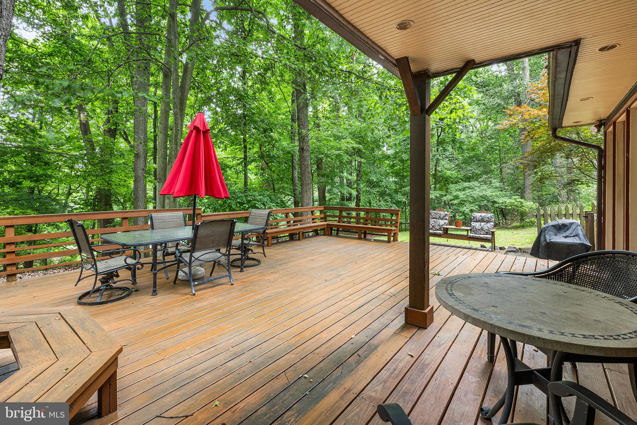 HUNTERS RUN - Residential