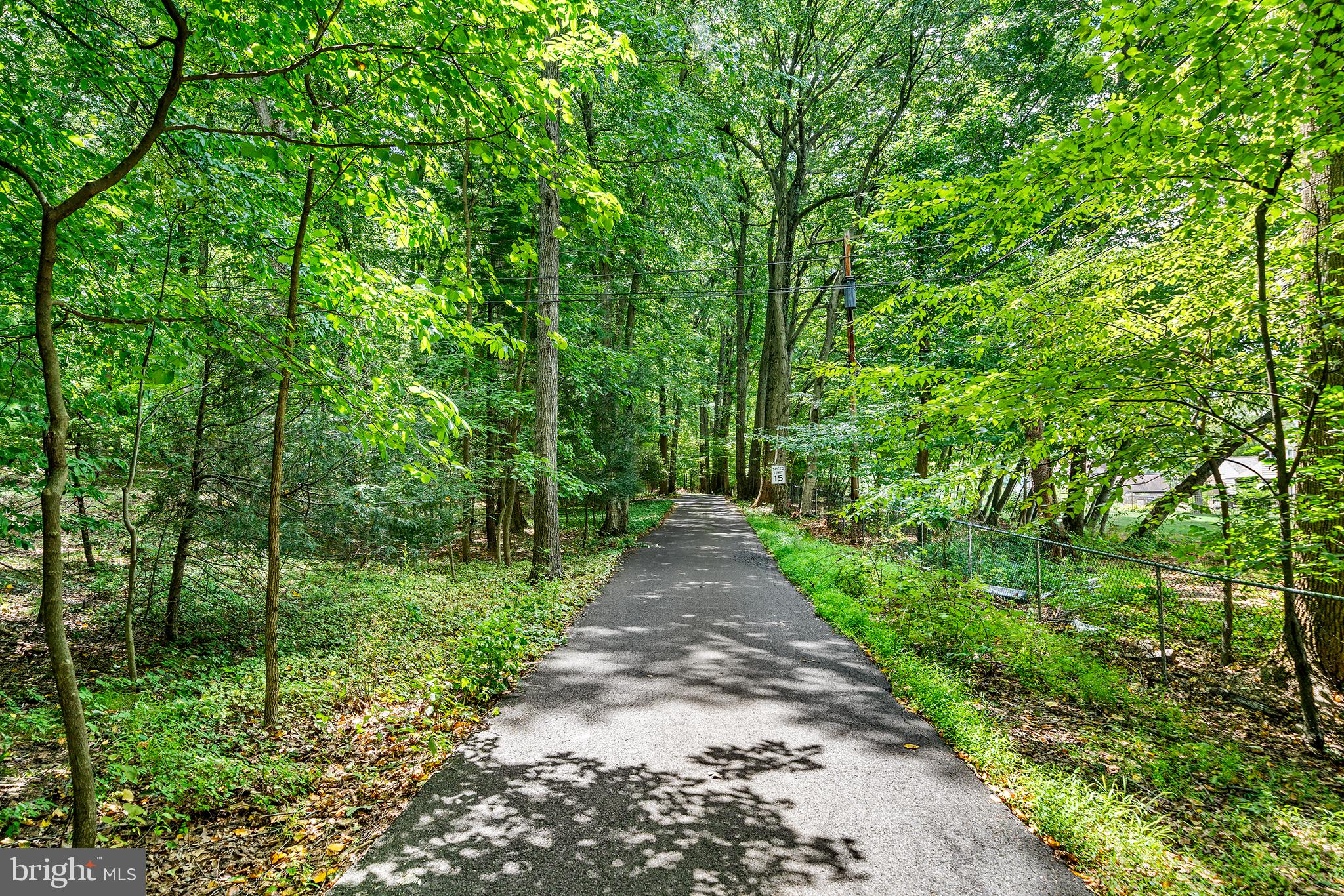 HUNTERS RUN - Residential