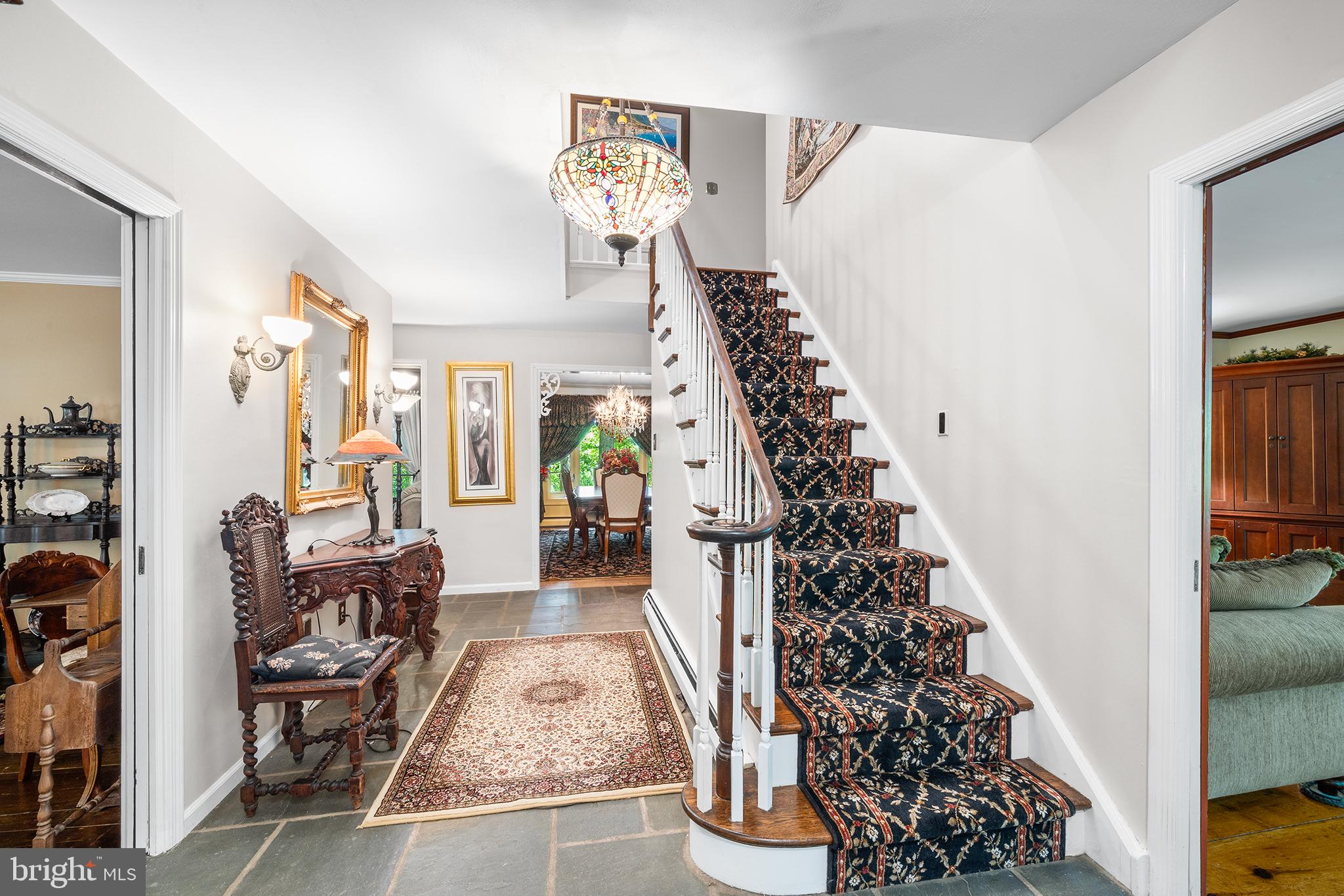 HUNTERS RUN - Residential