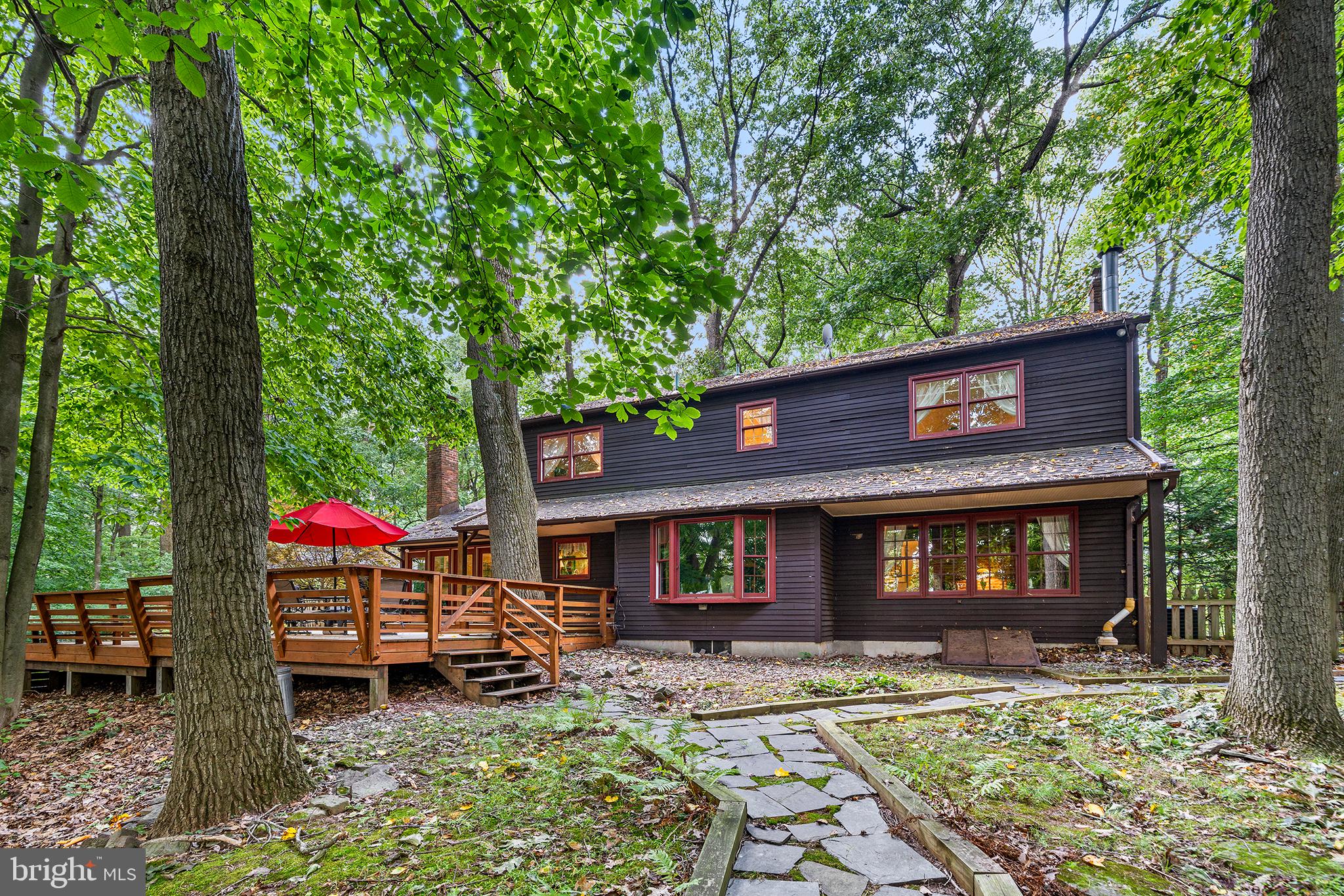 HUNTERS RUN - Residential