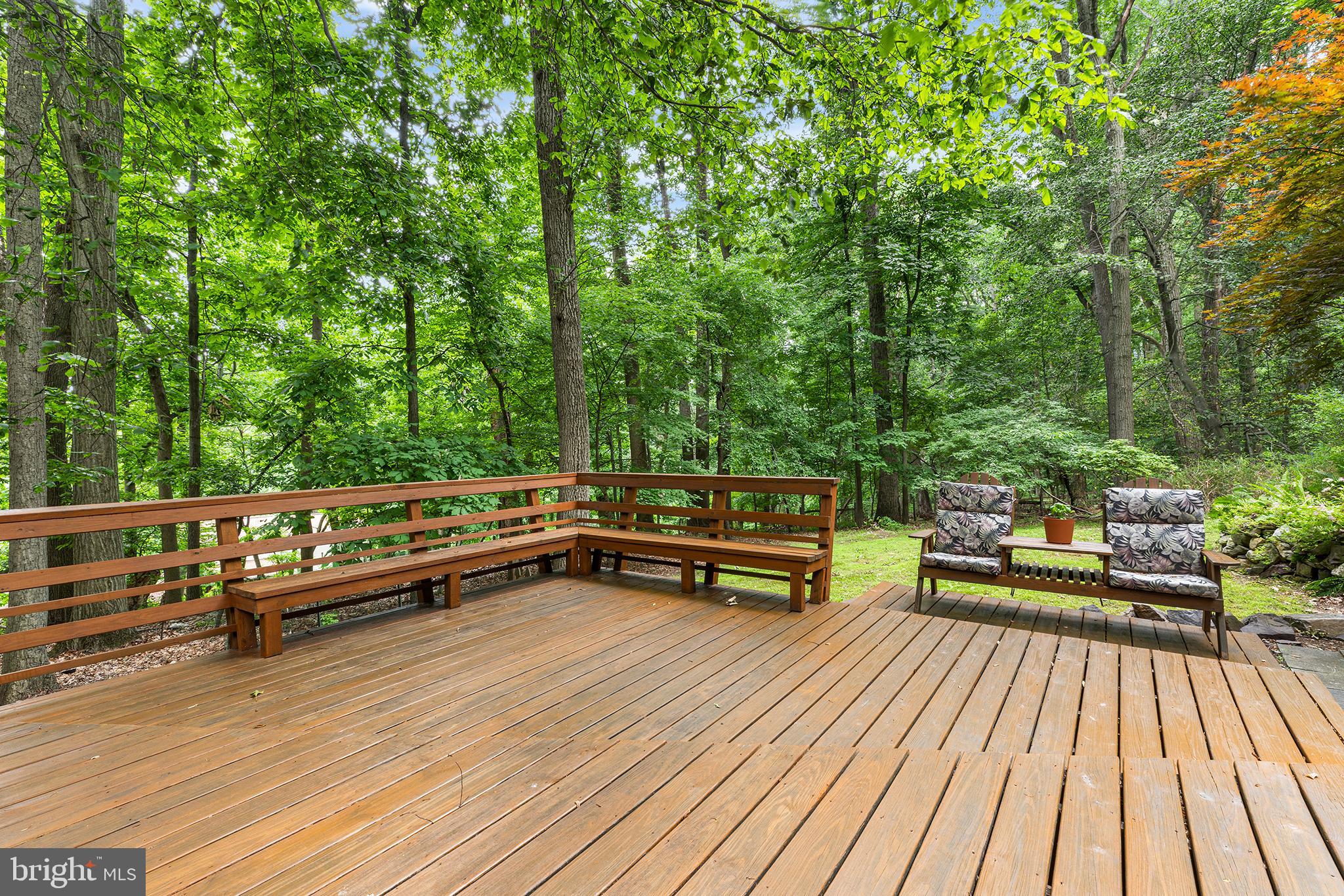 HUNTERS RUN - Residential