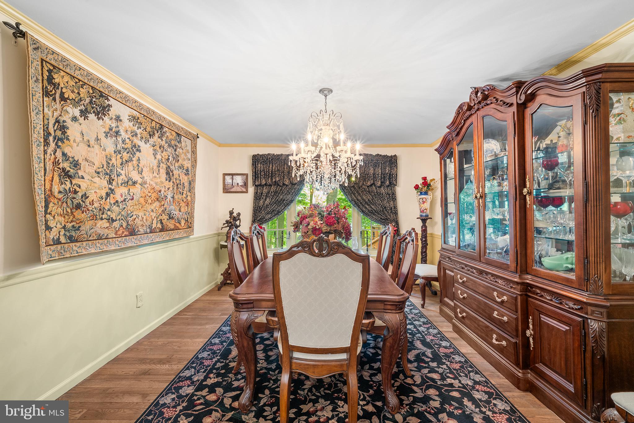 HUNTERS RUN - Residential