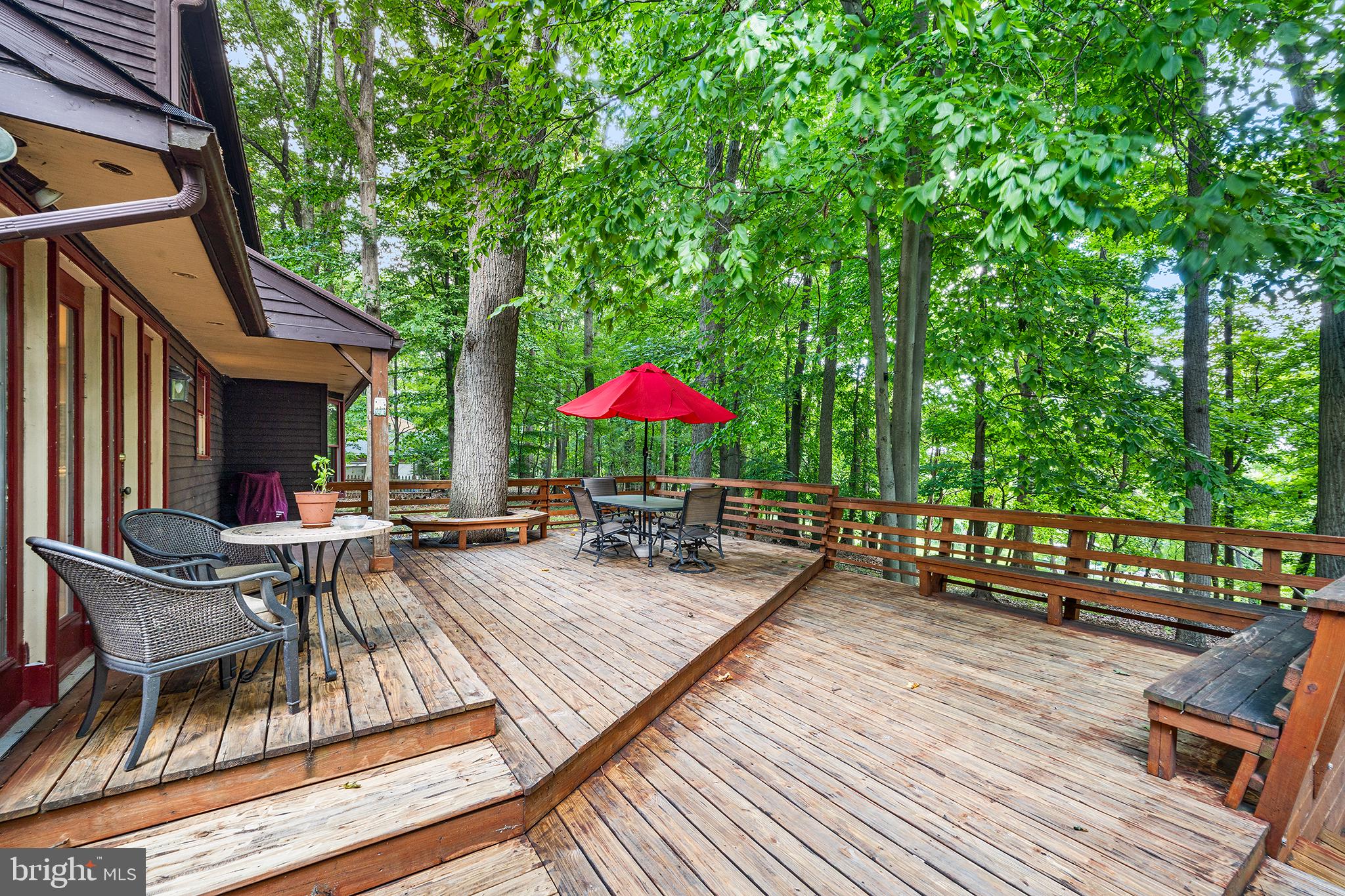 HUNTERS RUN - Residential