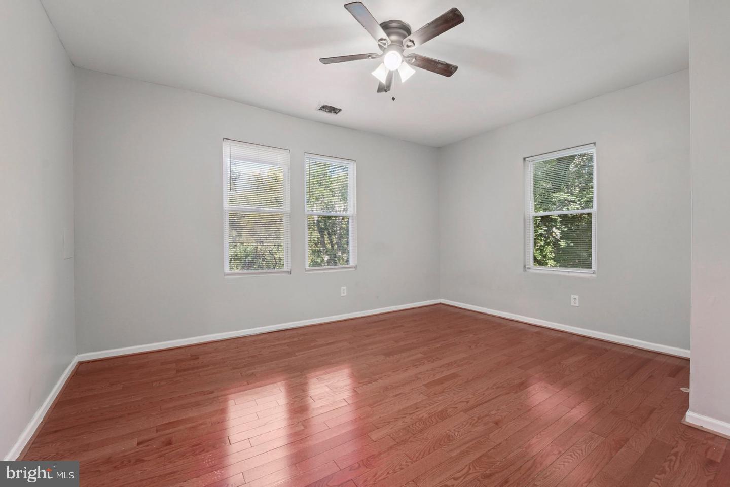 WINDSOR HILLS - Residential