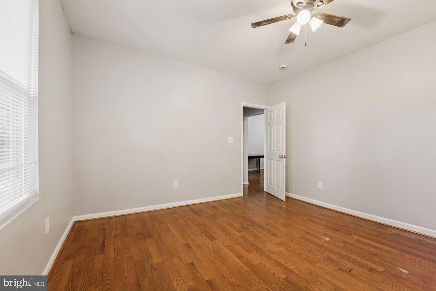 WINDSOR HILLS - Residential