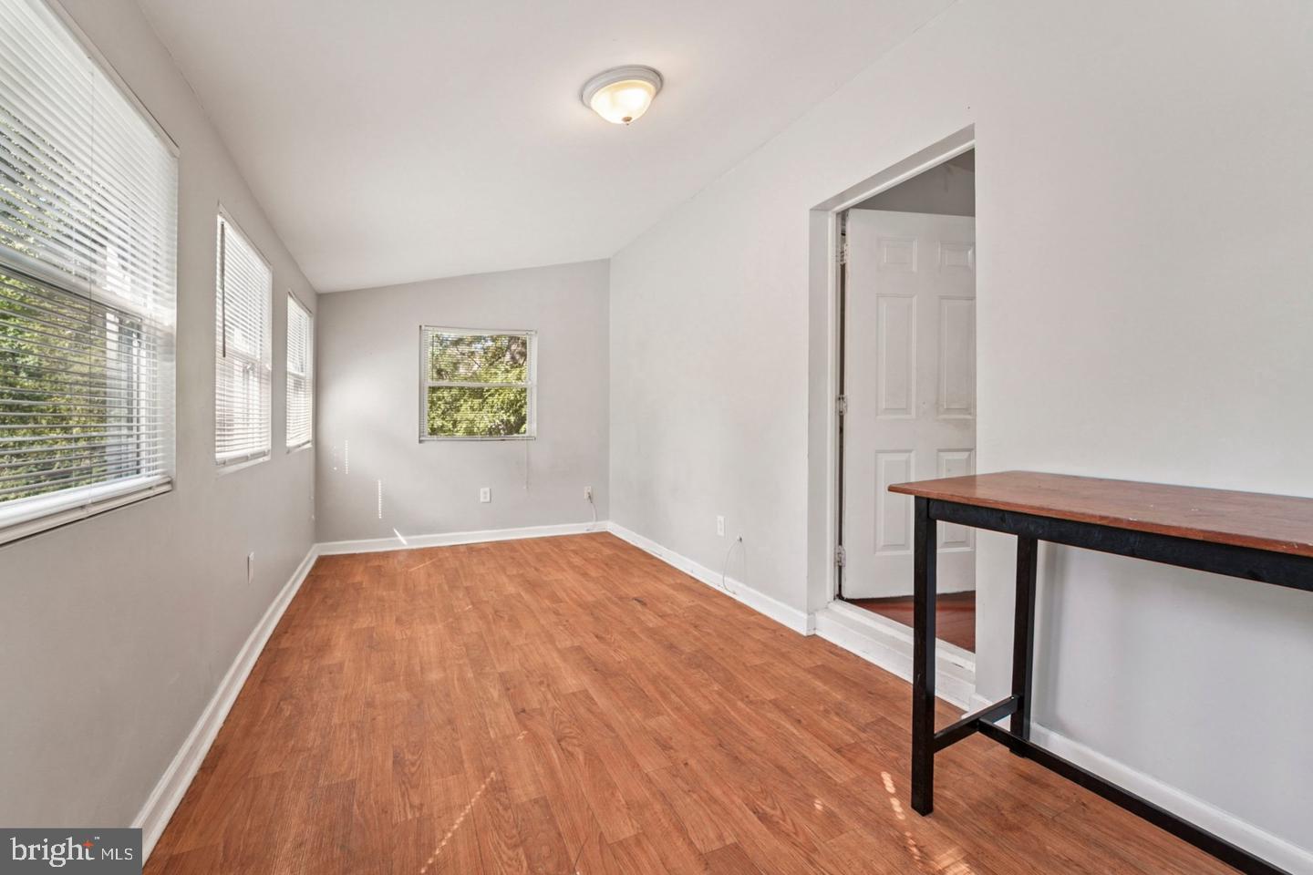 WINDSOR HILLS - Residential