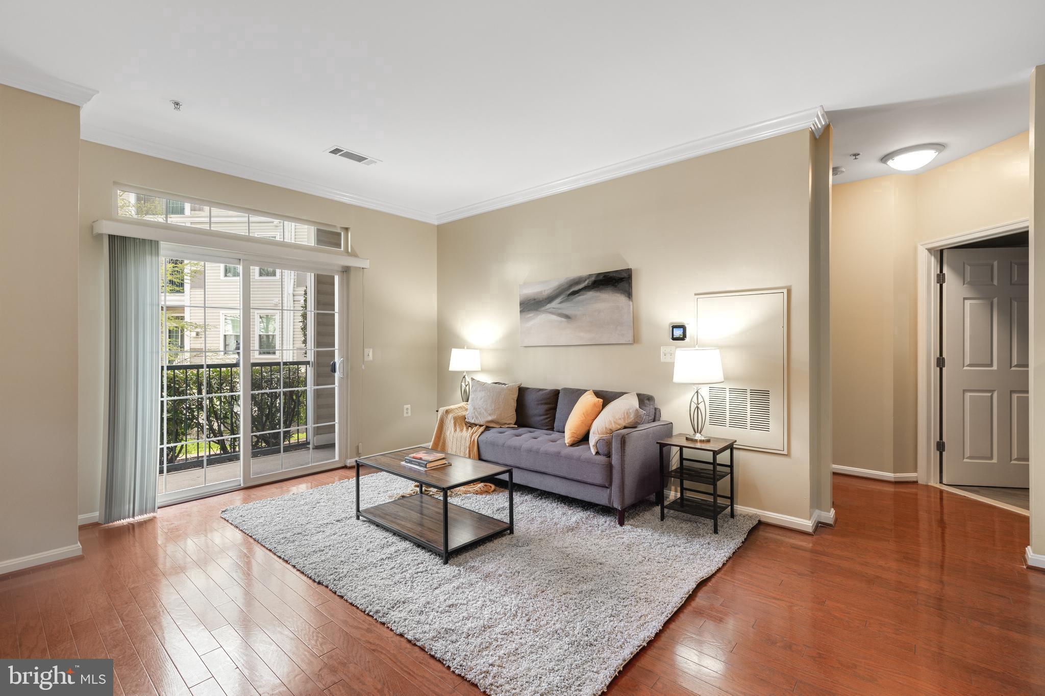 THE GROVE AT ARLINGTON - Residential