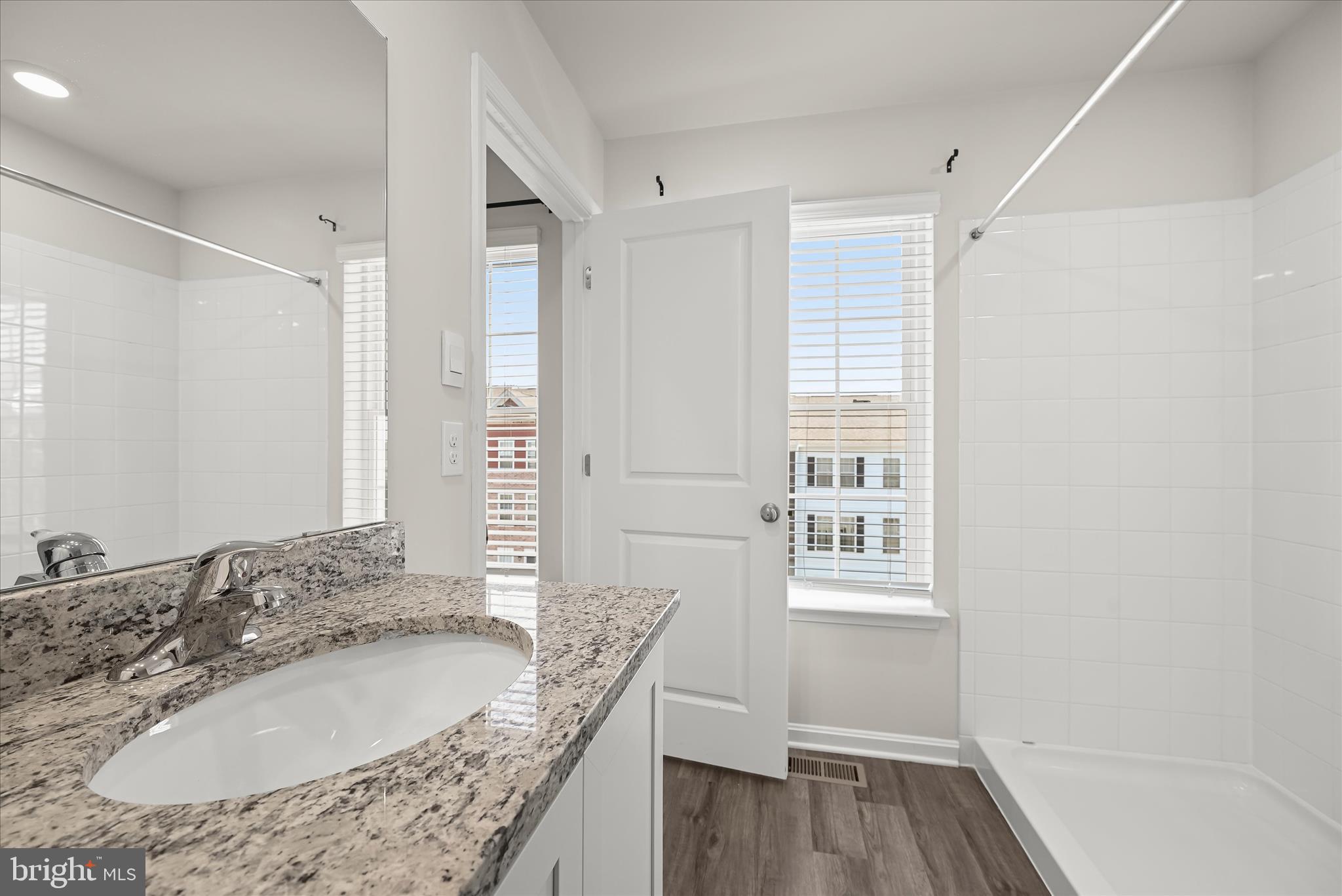 TUSCARORA CREEK - Residential