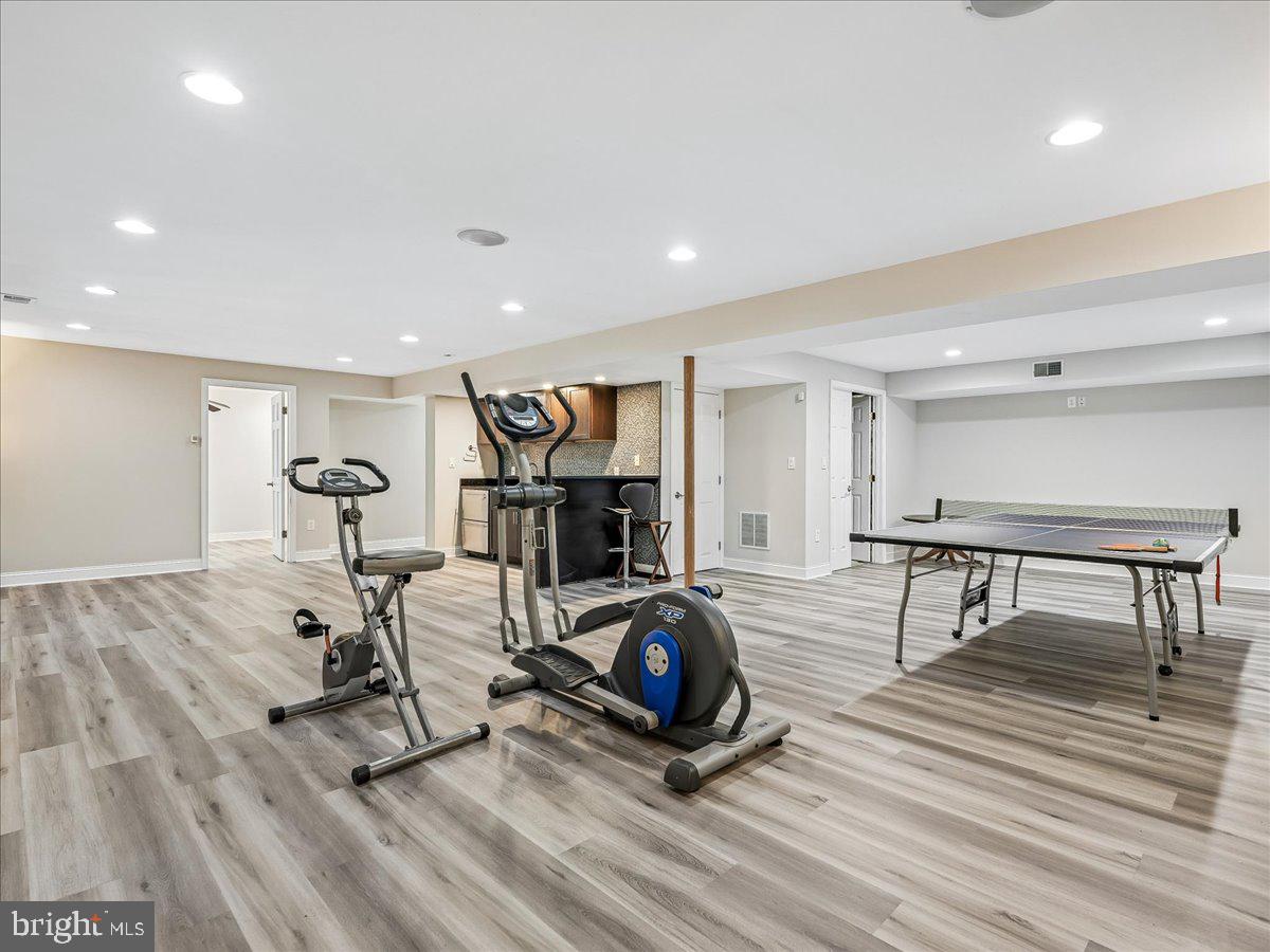 FAIR VIEW WOODS - Residential