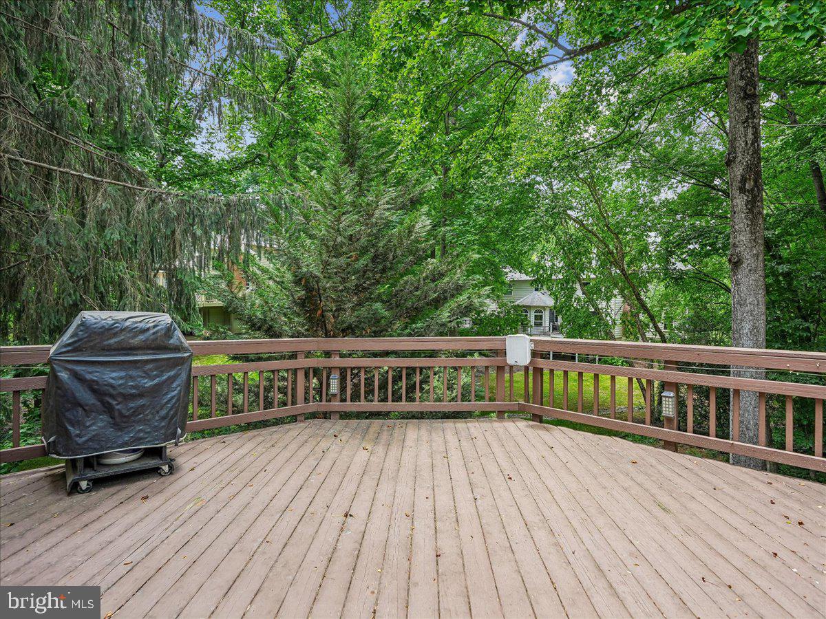 FAIR VIEW WOODS - Residential