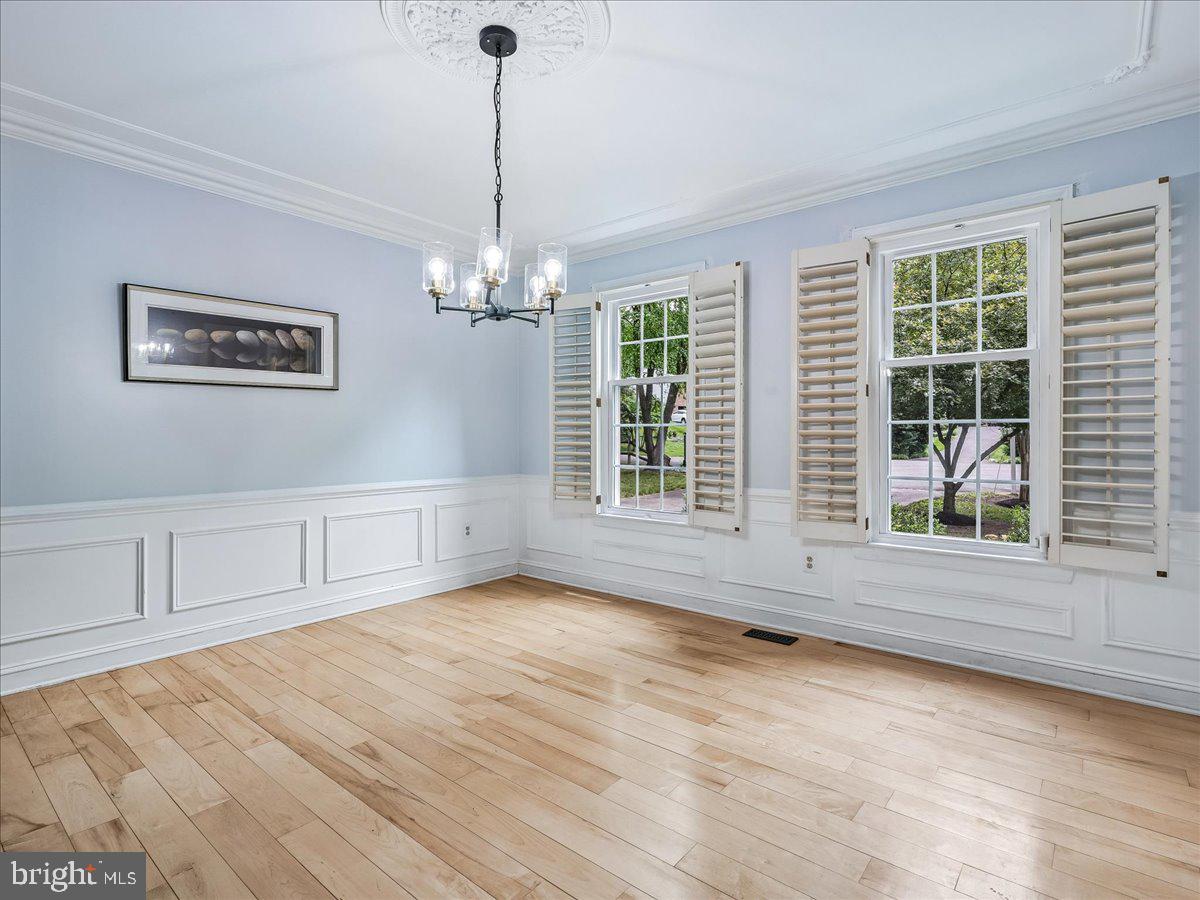 FAIR VIEW WOODS - Residential