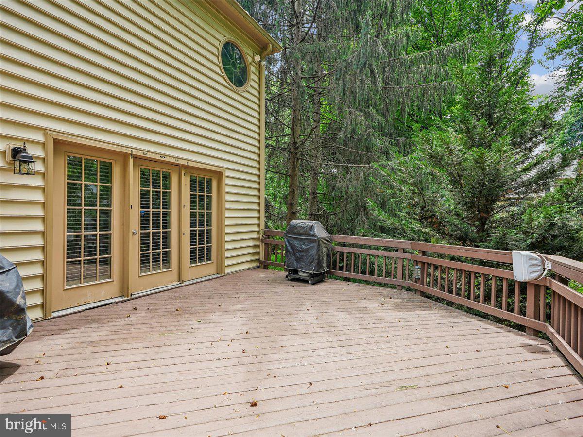 FAIR VIEW WOODS - Residential